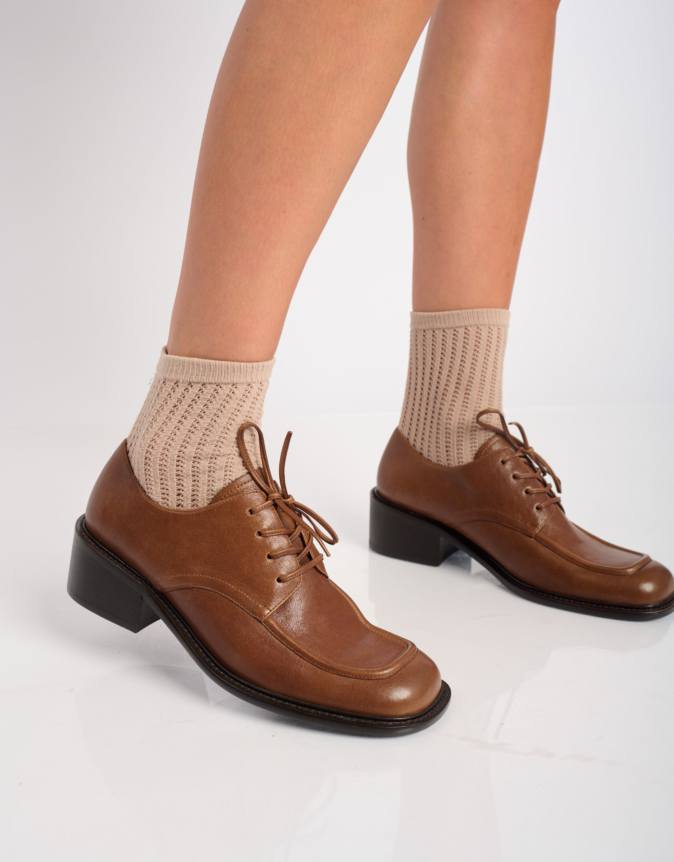 נעלי נשים - Jeffrey Campbell - נעליים עם שרוכים DETROIT - חום2