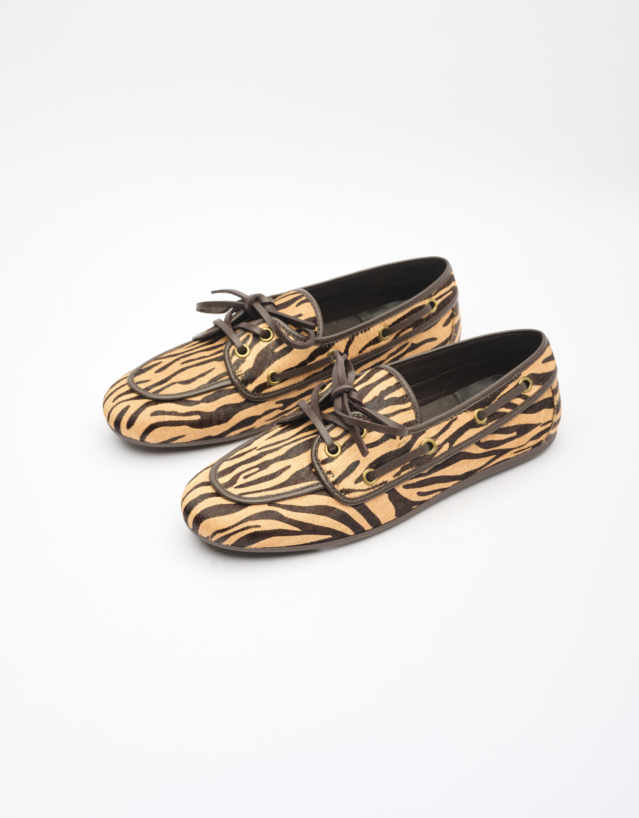 נעלי נשים - Jeffrey Campbell - מוקסינים BOAST זברה - בז'   חום3