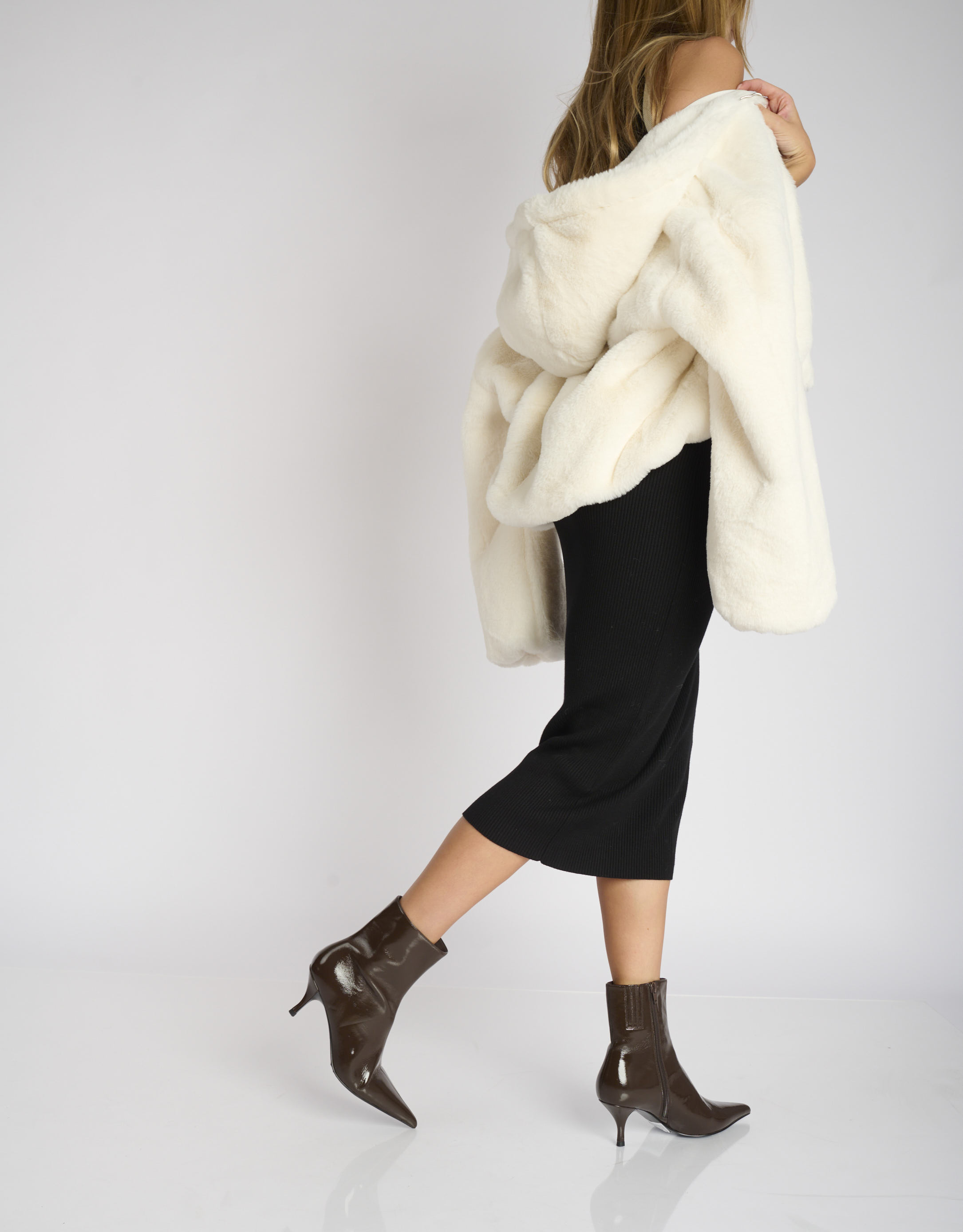 נעלי נשים - Jeffrey Campbell - מגפוני עקב SINDEE - חום3