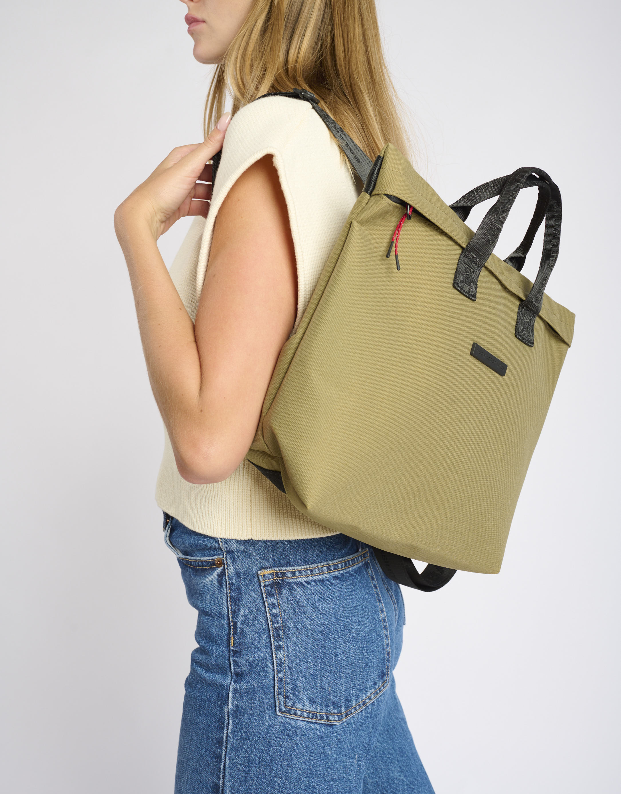 נעלי נשים - Ucon Acrobatics - תיק גב ELIZA PHANTOM - חאקי1