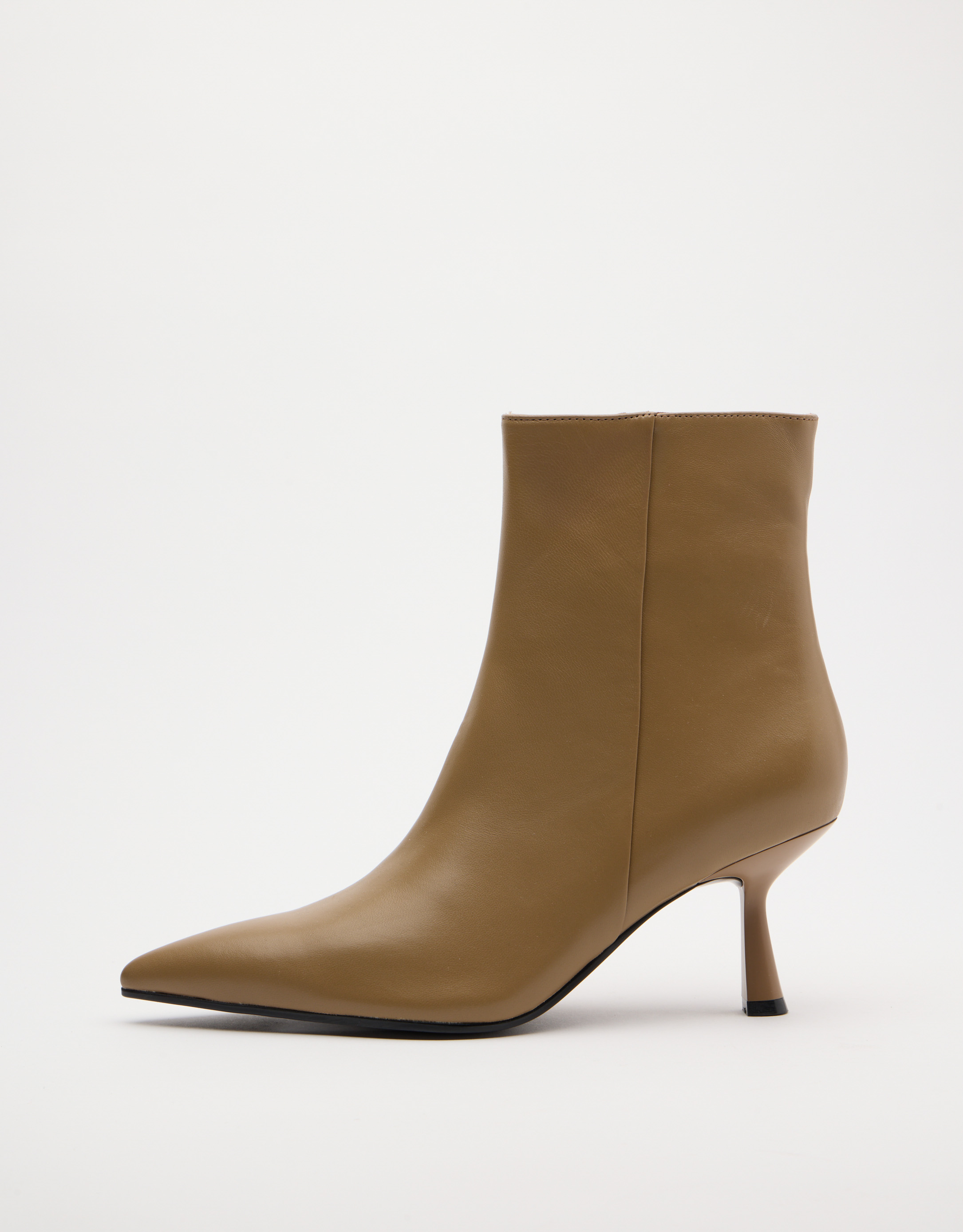 נעלי נשים -  - מגפוני עקב SAKURA - בז'2