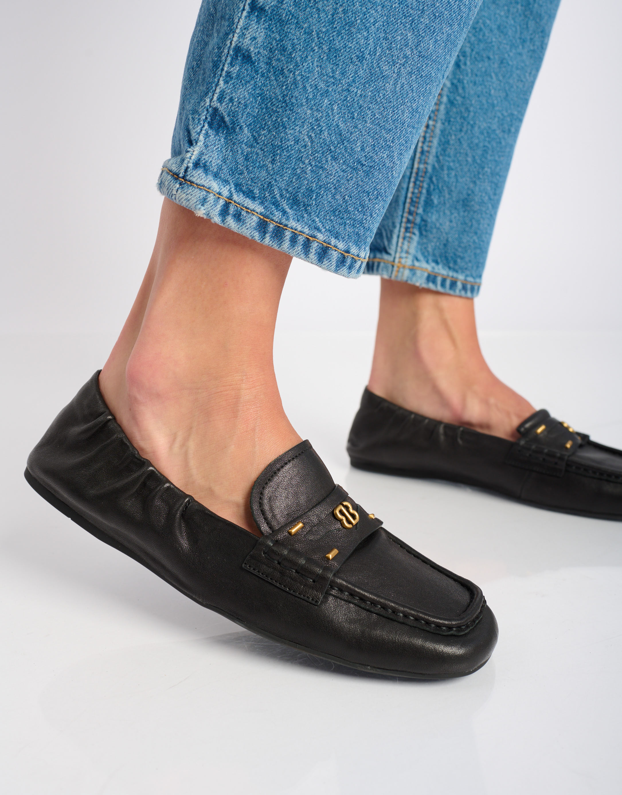 נעלי נשים -  - נעלי מוקסין שטוחות DALIA - שחור2