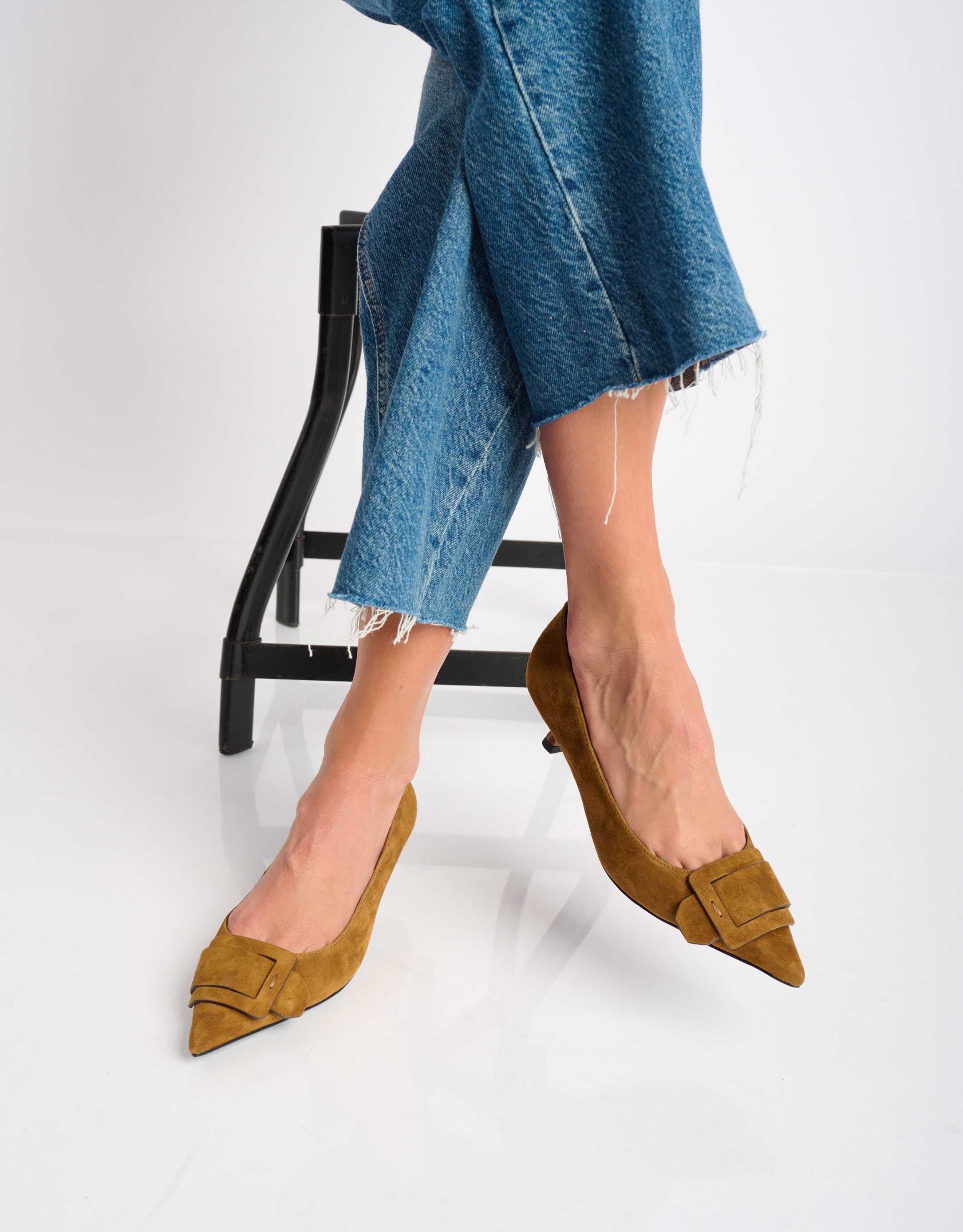 נעלי נשים -  - נעלי סירה עם עקב ALTAR - קאמל2