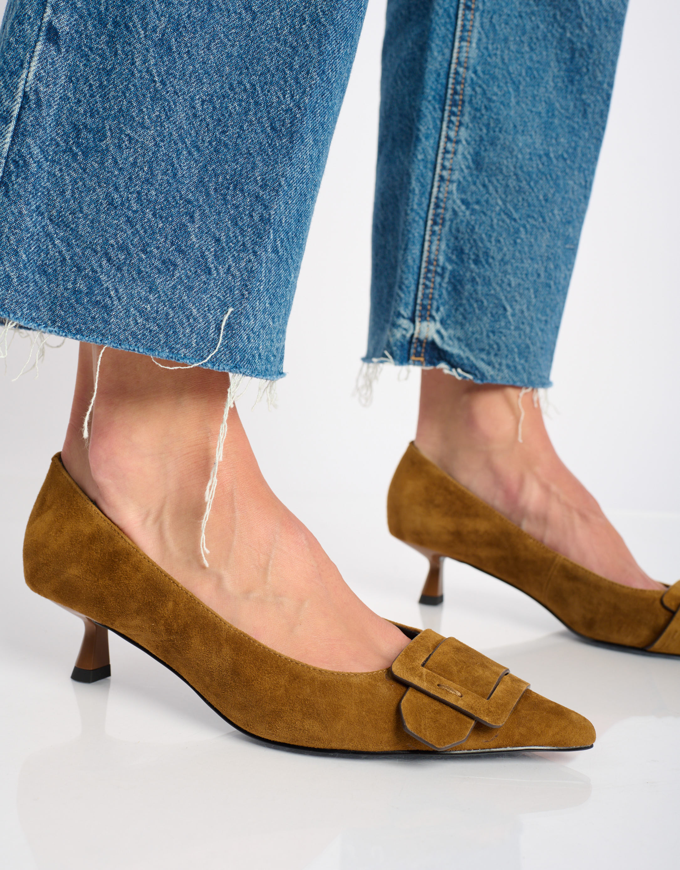 נעלי נשים -  - נעלי סירה עם עקב ALTAR - קאמל3