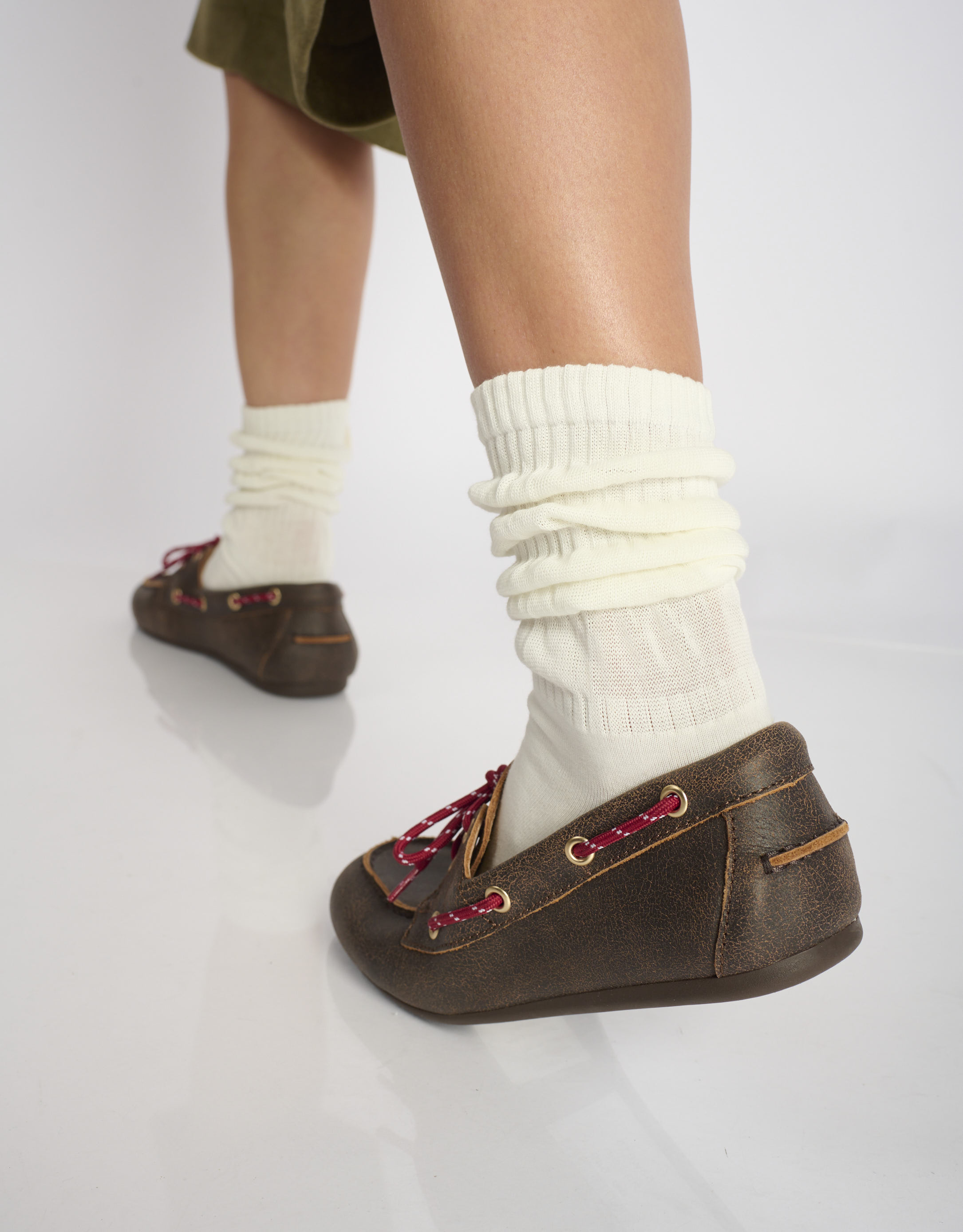 נעלי נשים -  - נעלי מוקסין TANA - חום כהה4