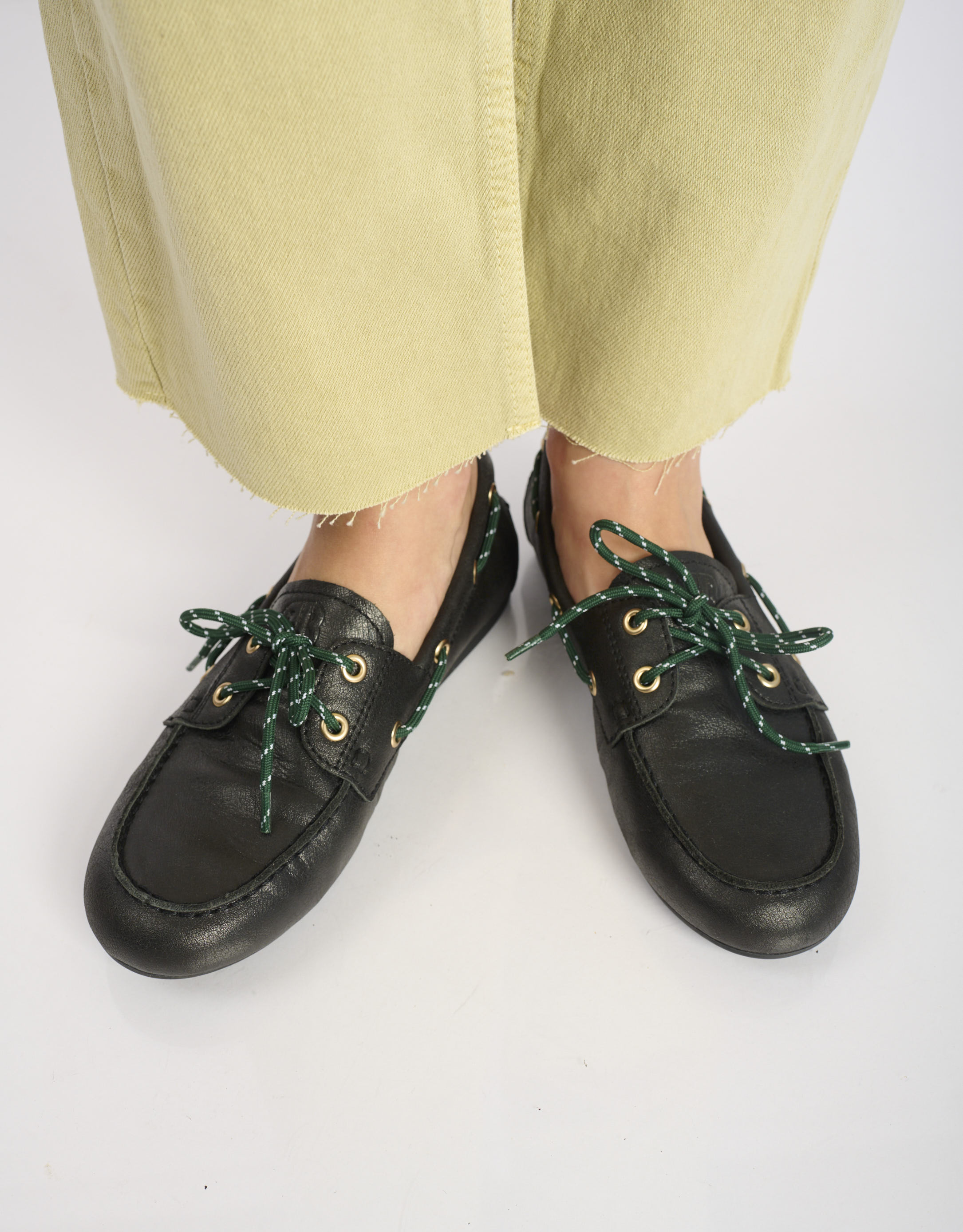 נעלי נשים -  - נעלי מוקסין TANA - שחור4