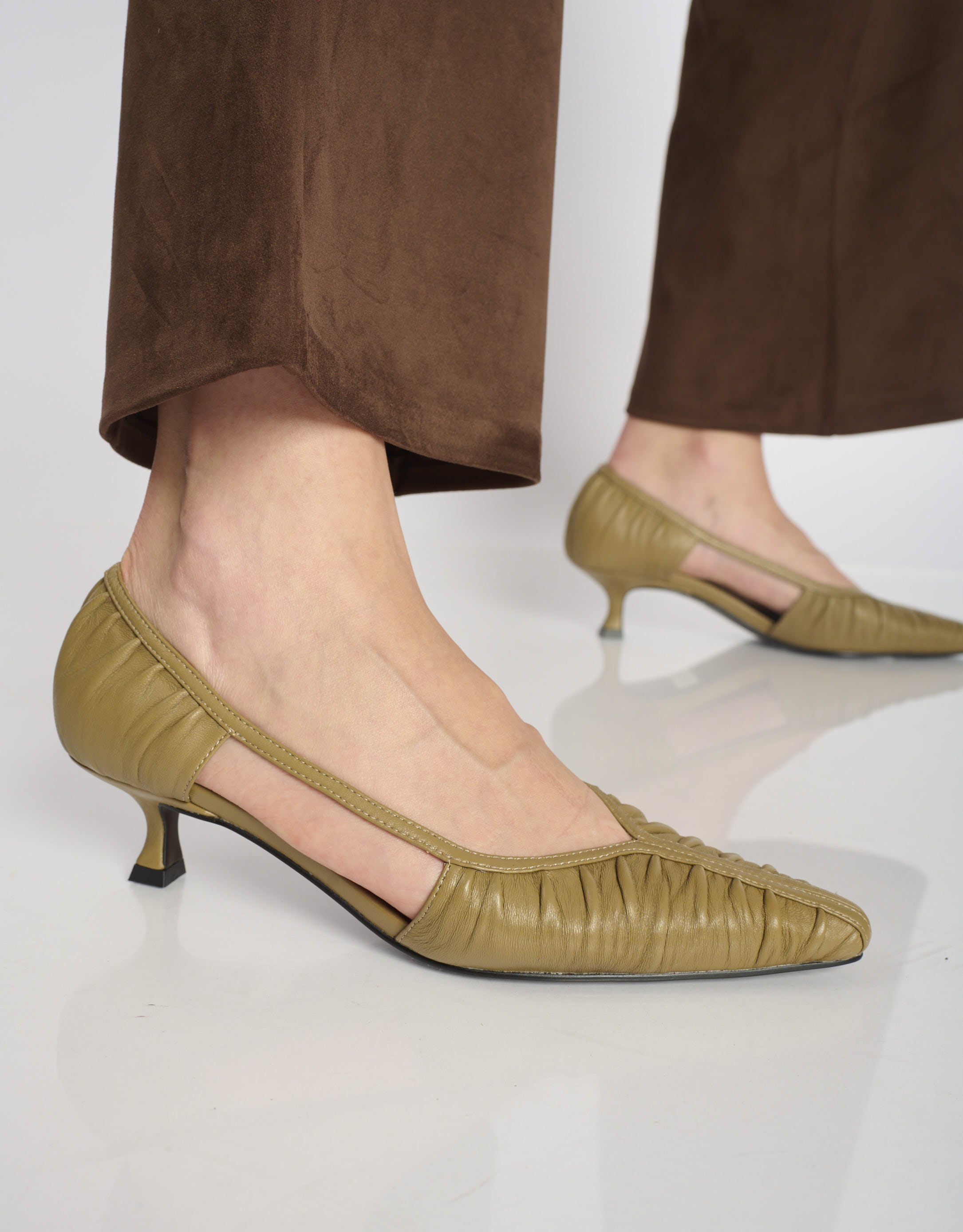 נעלי נשים -  - נעלי סירה עם עקב RIGEL - בז'4