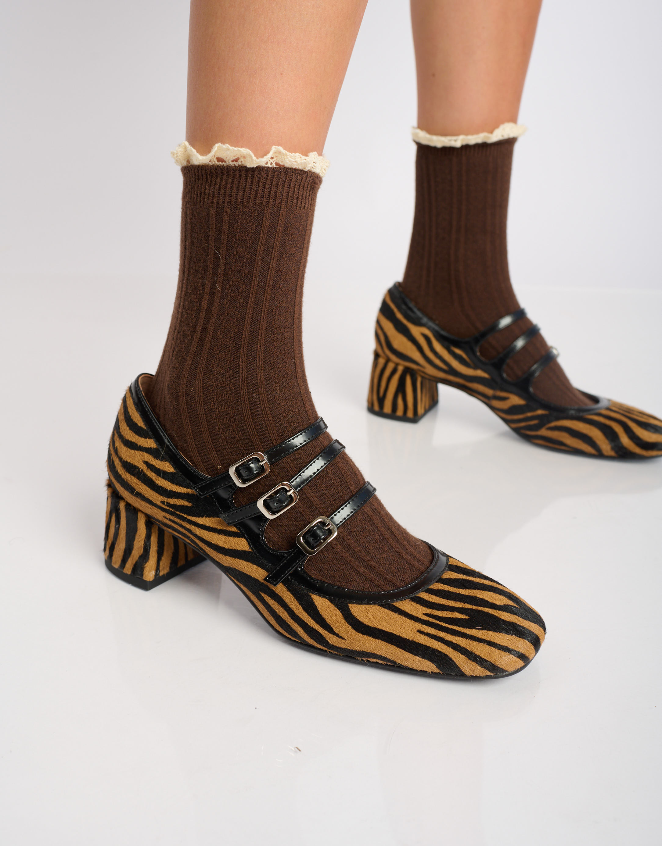 נעלי נשים -  - נעלי סירה עם הדפס CARDIFF - זברה1