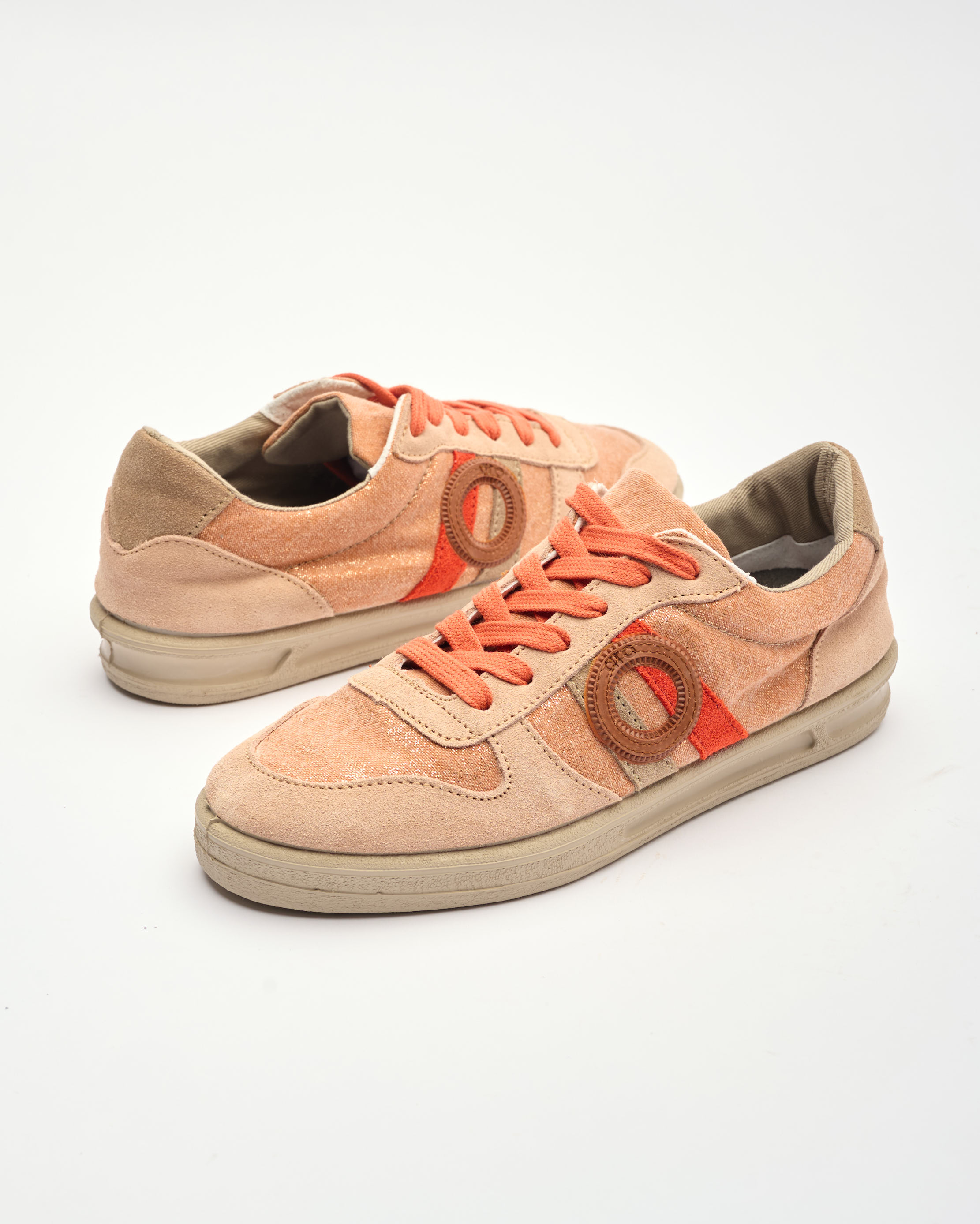 נעלי נשים - Aro - סניקרס קנבס FINCA - כתום2