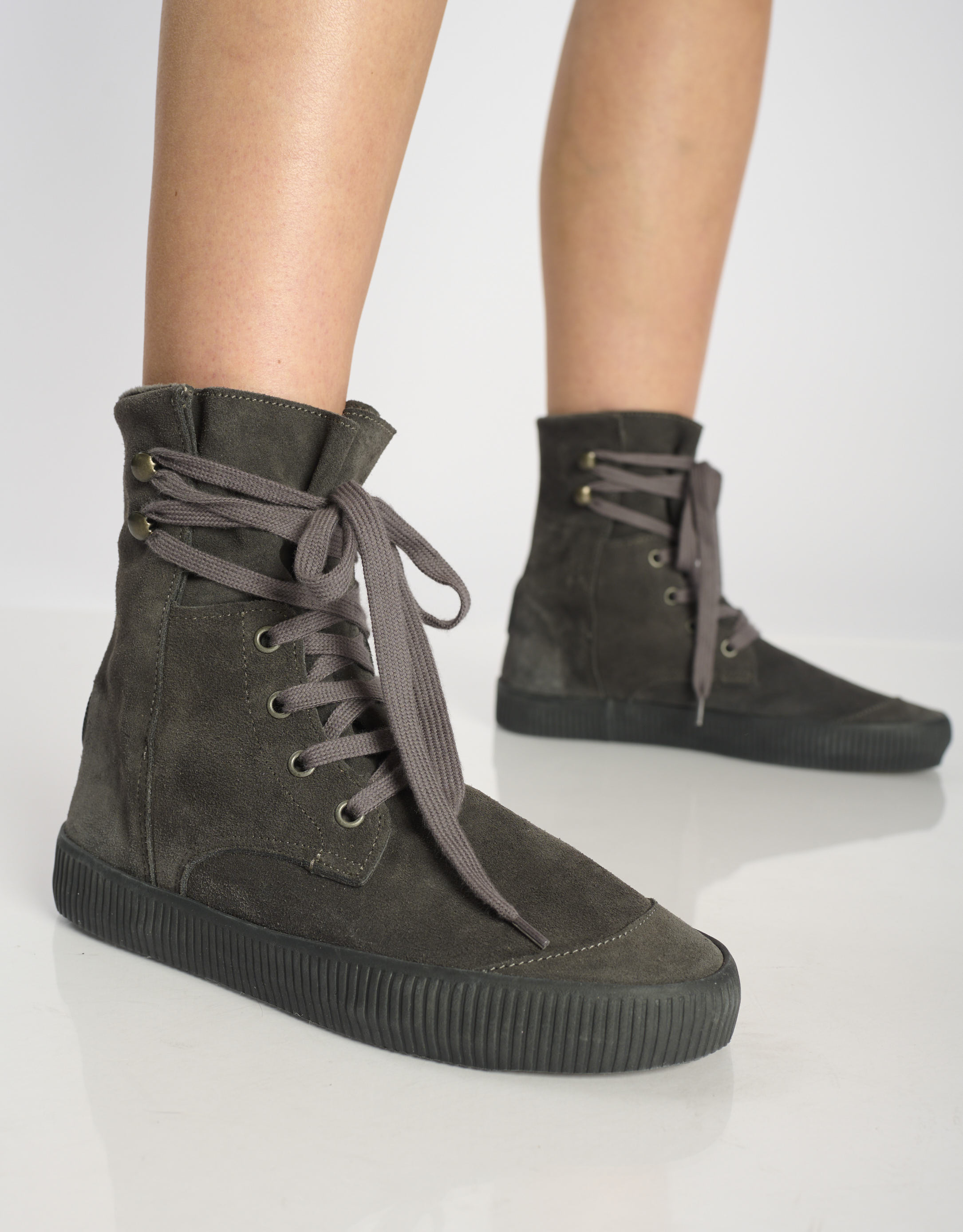 נעלי נשים - Aro - מגפוני זמש  שרוכים NOELLE - אפור3