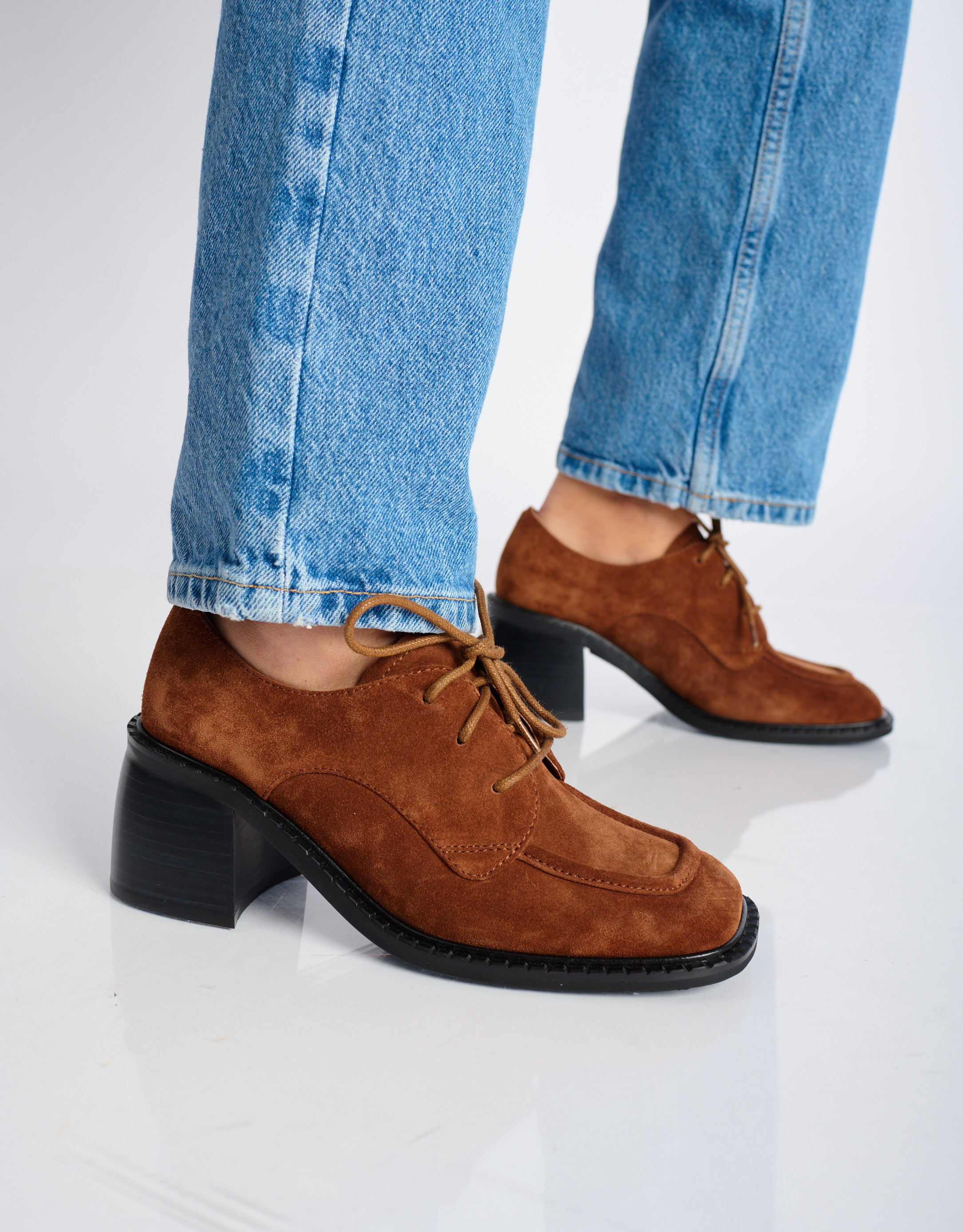 נעלי נשים - Jeffrey Campbell - נעלי זמש עם עקב DEMITRI - חום4