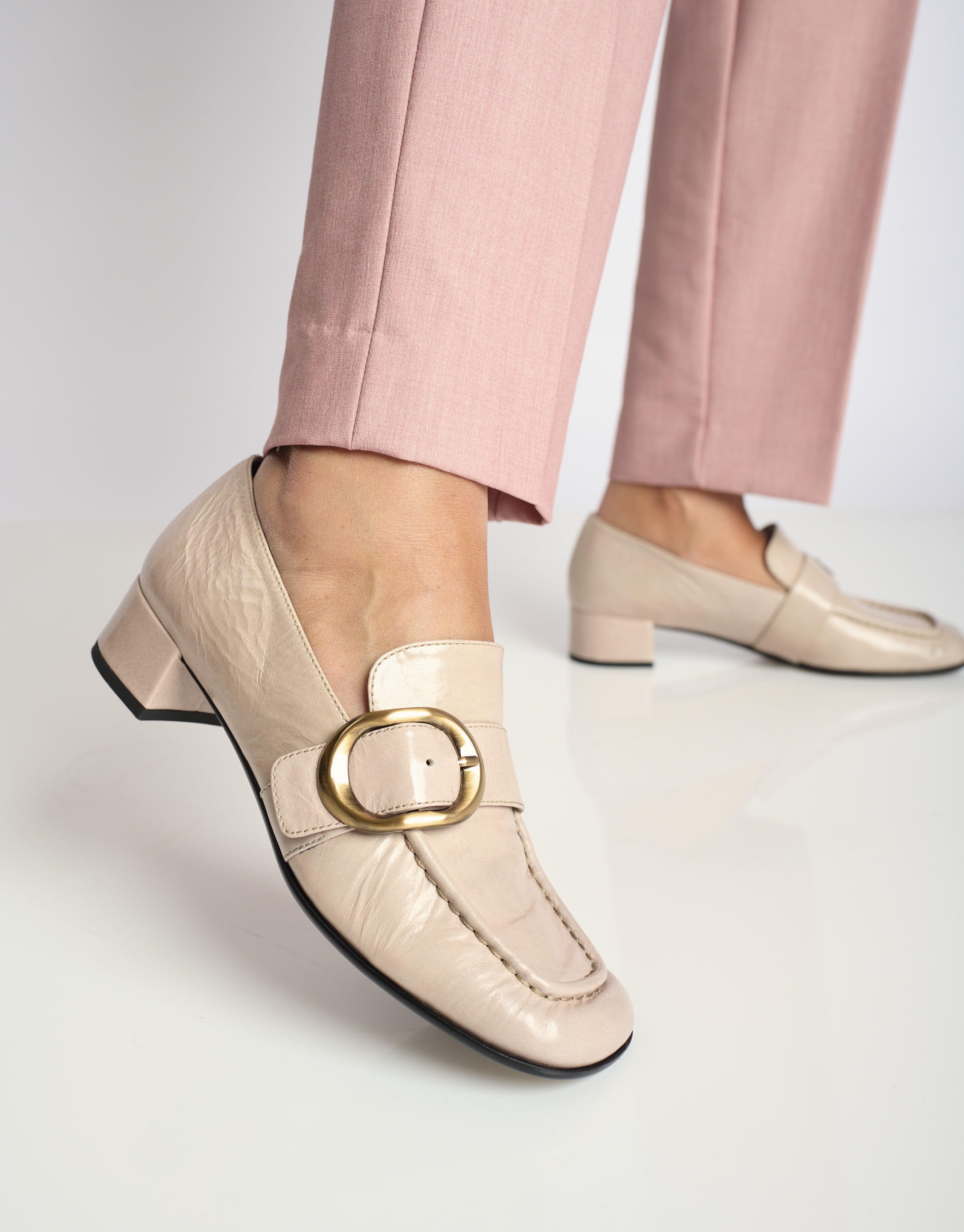 נעלי נשים - Jeffrey Campbell - נעלי מוקסין DOCILE - אפור3