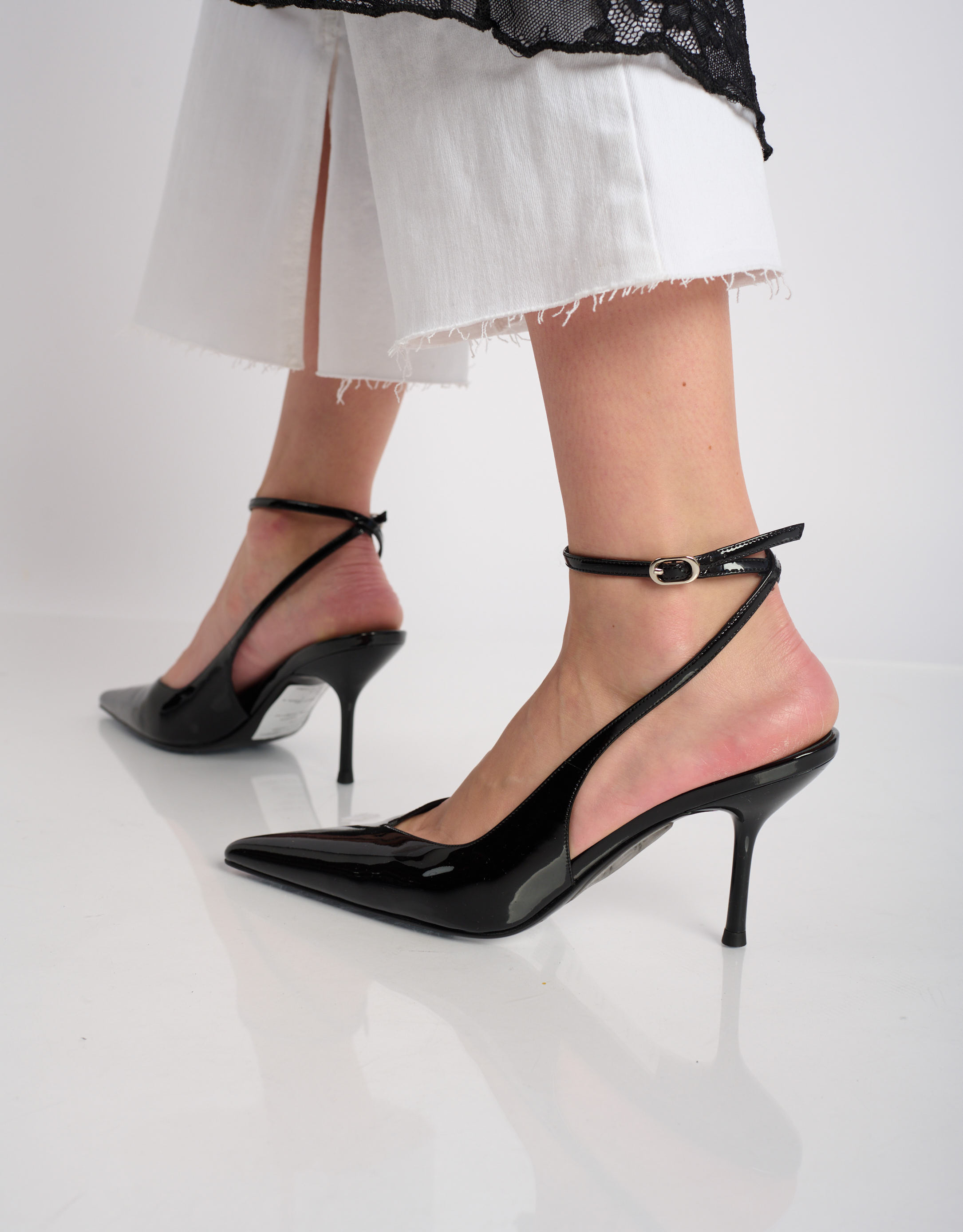 נעלי נשים - Jeffrey Campbell - נעלי סירה לק EXECUTIVE - שחור3