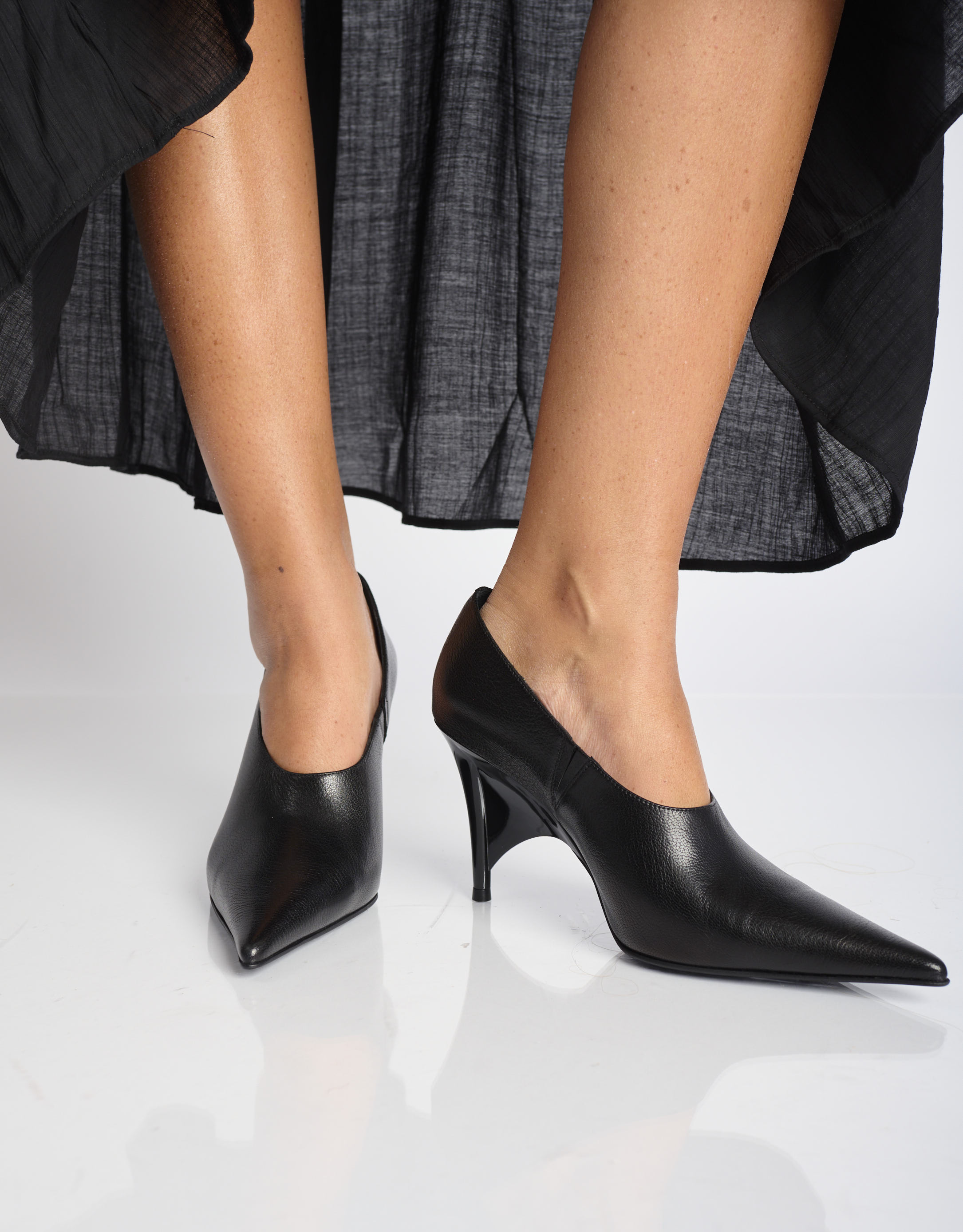 נעלי נשים - Jeffrey Campbell - נעלי עקב INVADER - שחור2