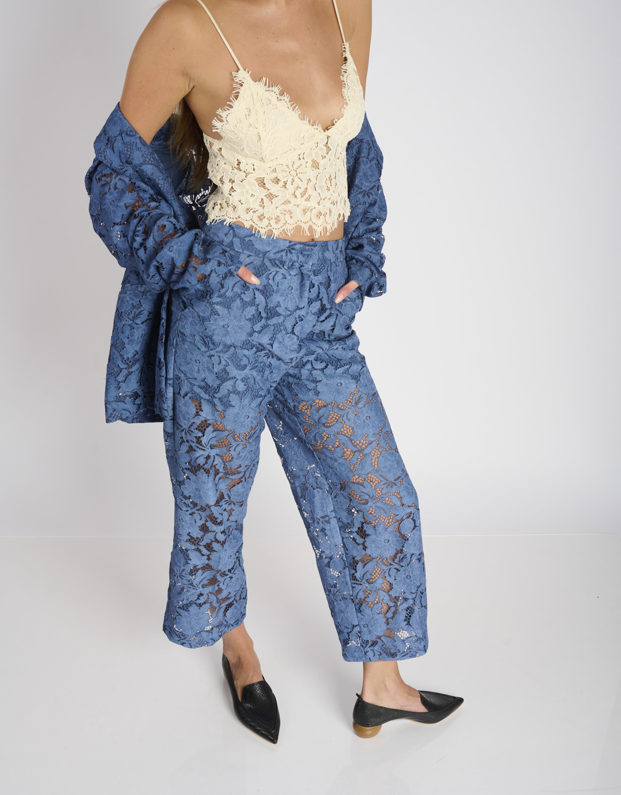 נעלי נשים - Jeffrey Campbell - נעלי סירה VIONA  נחש - שחור2