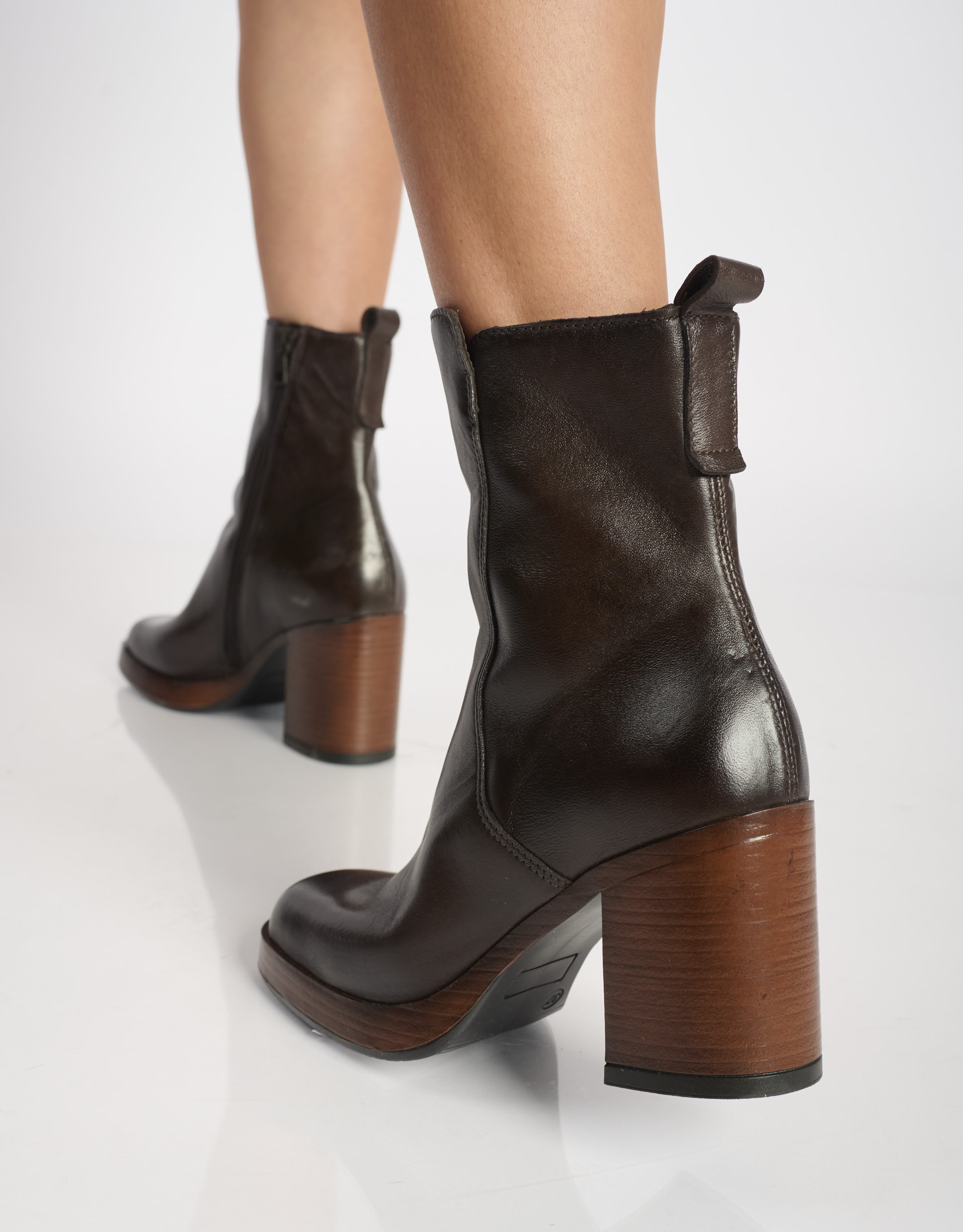 נעלי נשים - Mjus - מגפונים עם עקב MICAELA - חום4