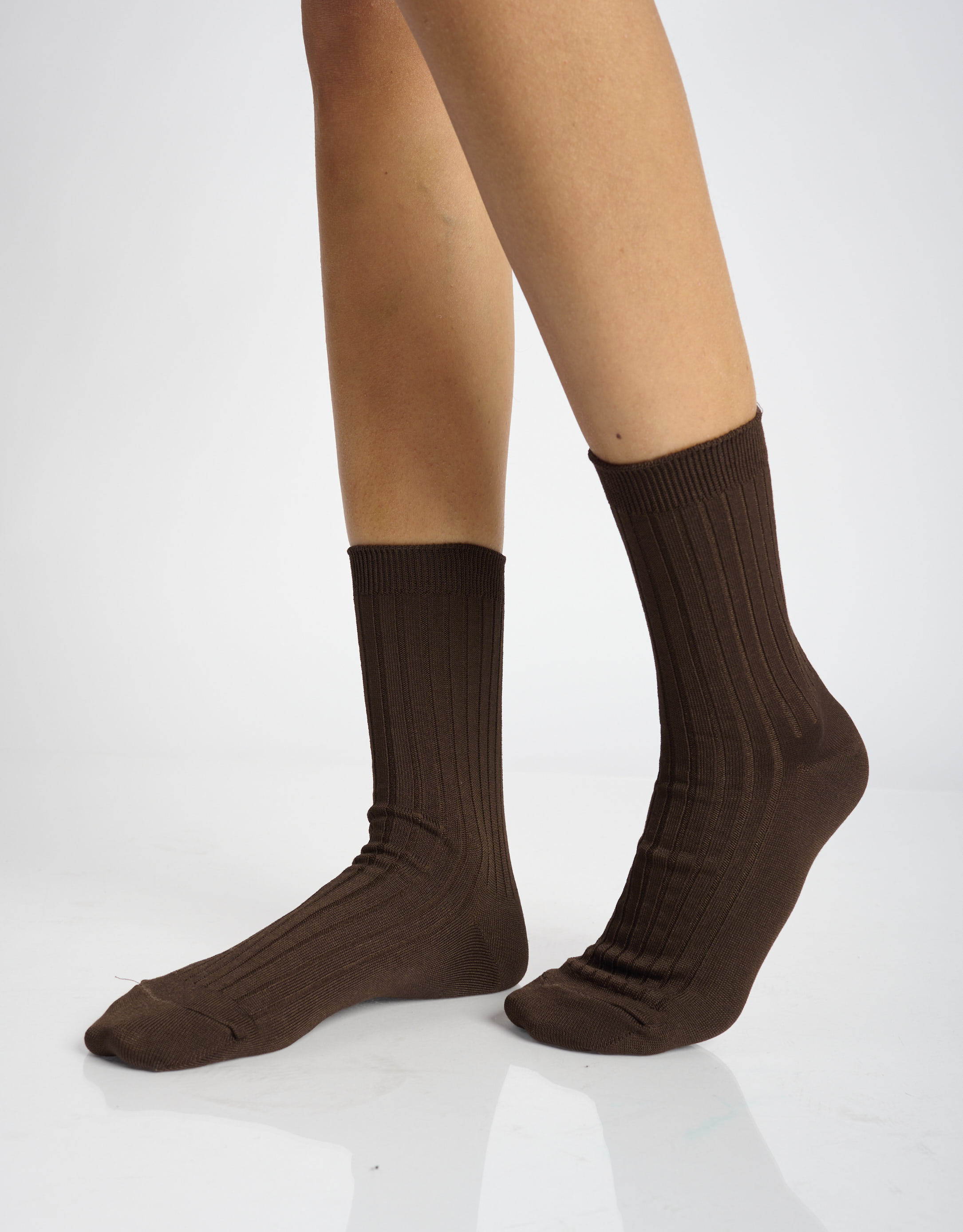 נעלי נשים -  - גרביים HER - חום2