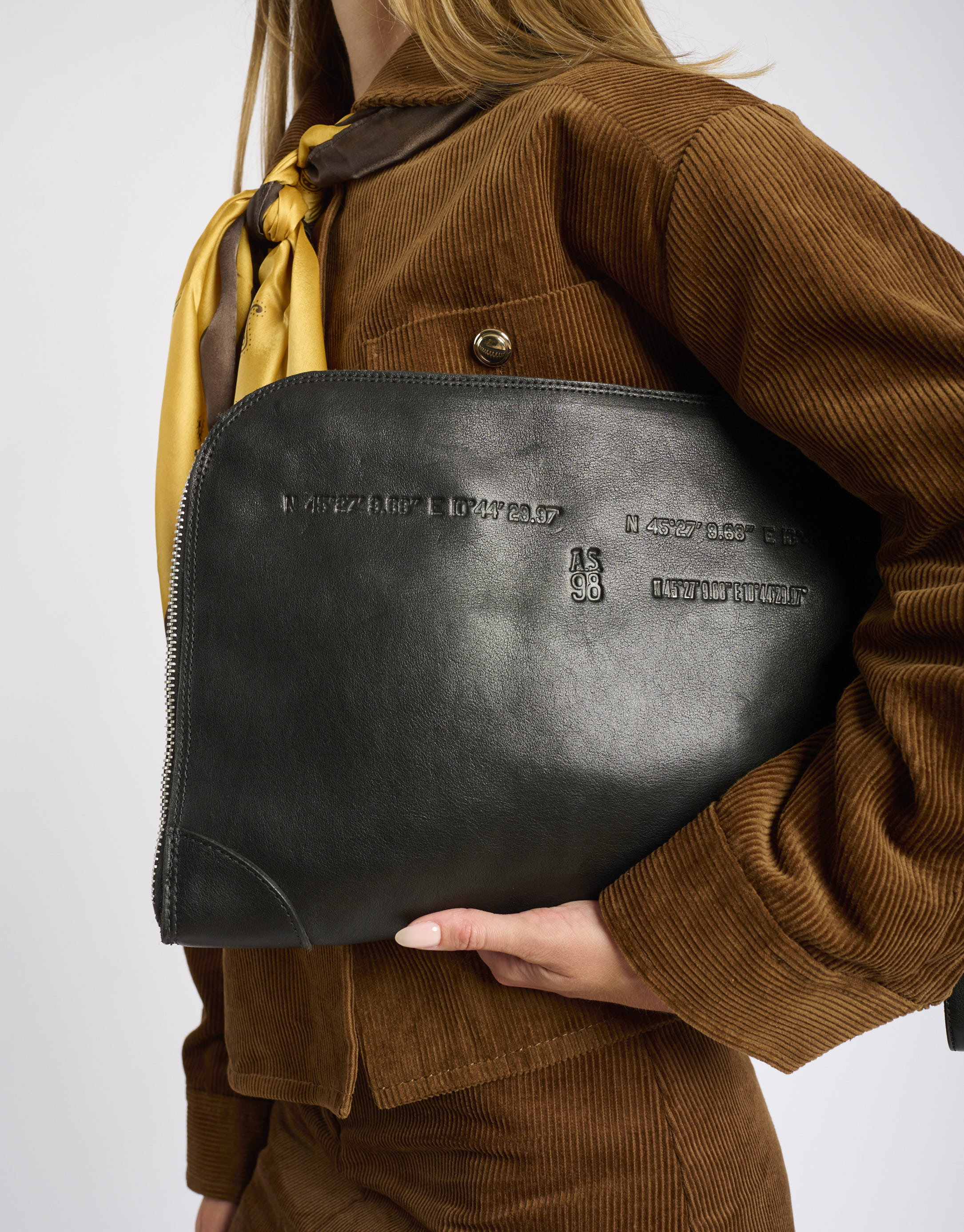 נעלי נשים - A.S. 98 - תיק קלאטצ' עם רצועה ROMA - שחור1