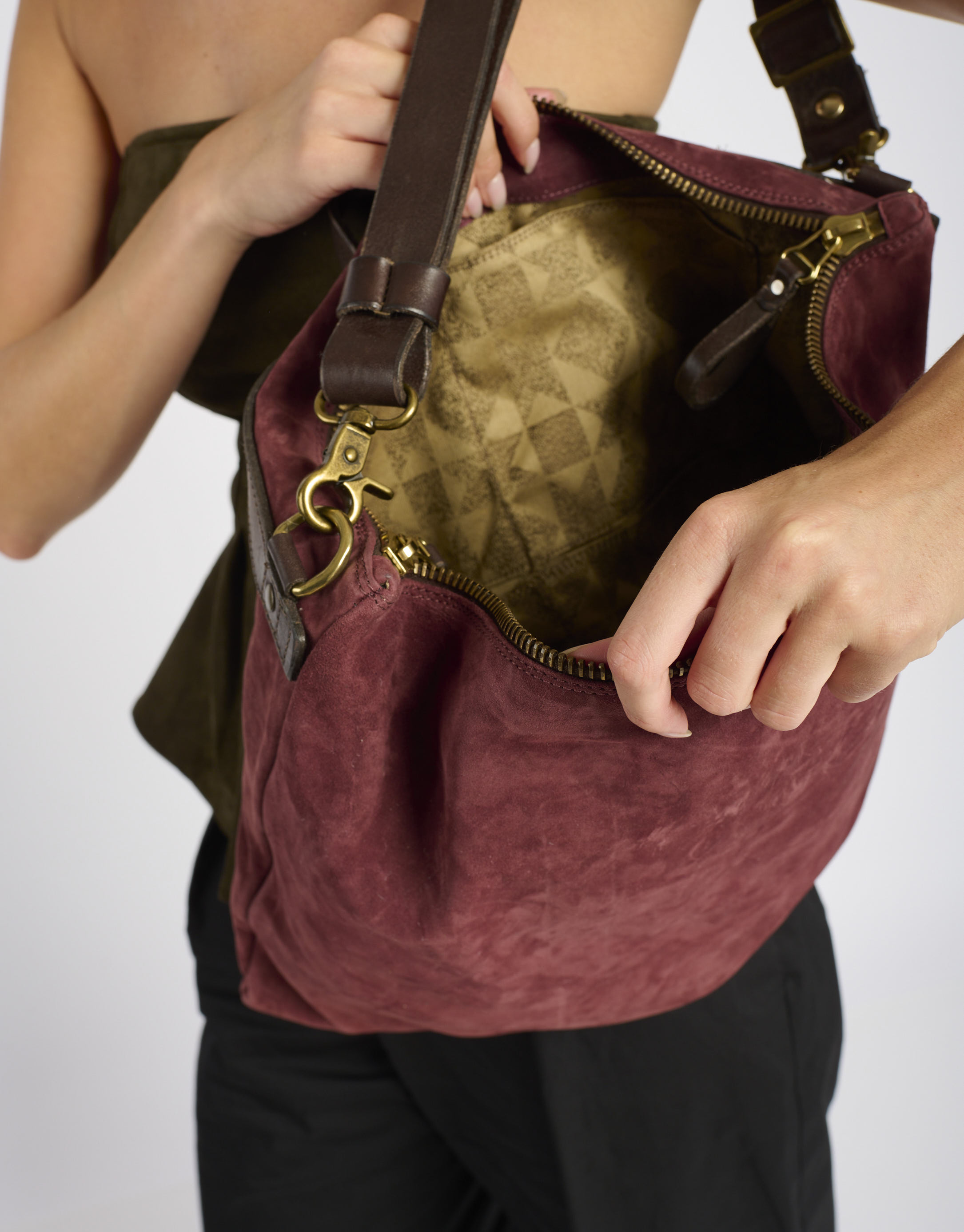 נעלי נשים - A.S. 98 - תיק לולאות מזמש MILANA - בורדו3