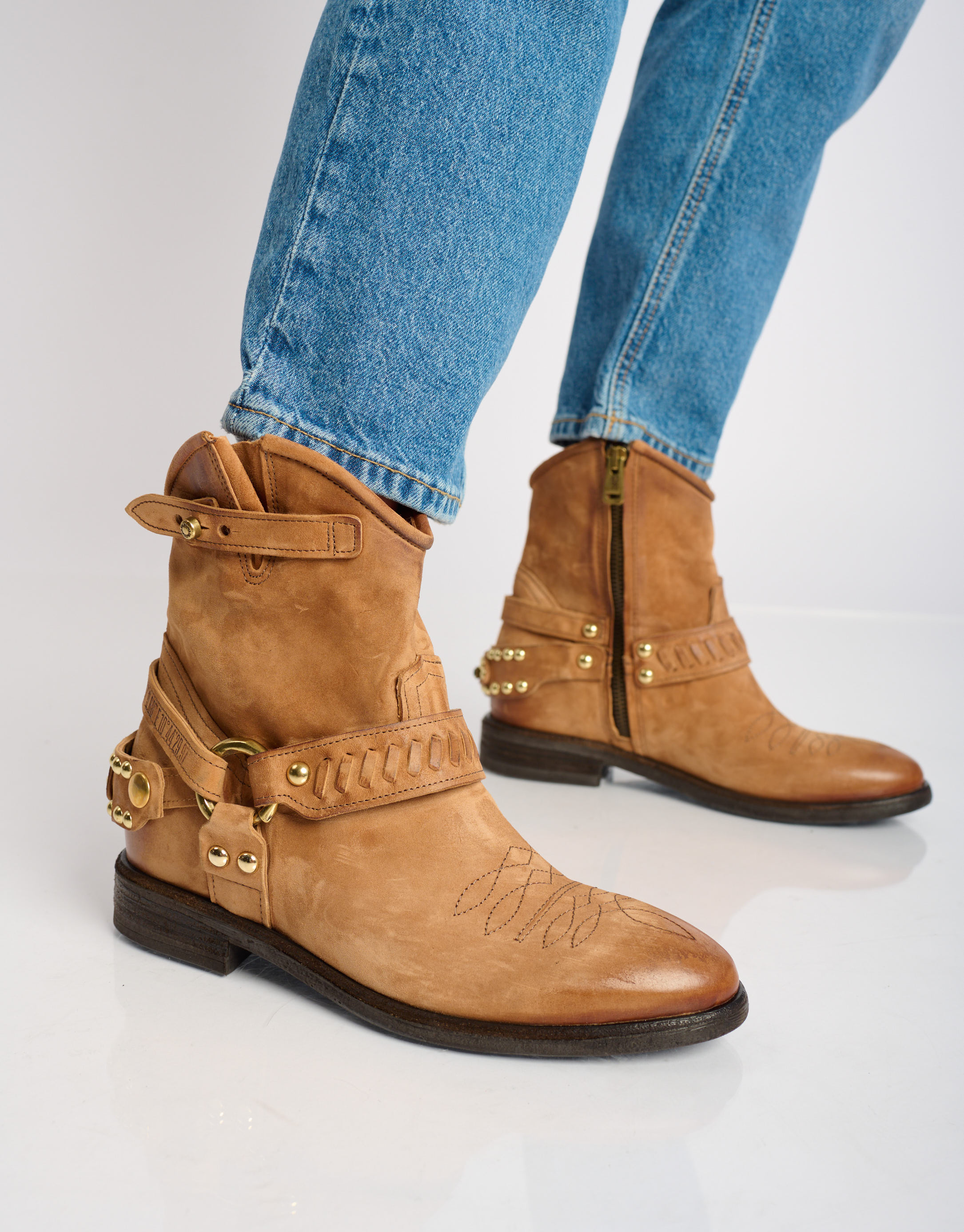 נעלי נשים - A.S. 98 - מגפונים ISOLA - קאמל1