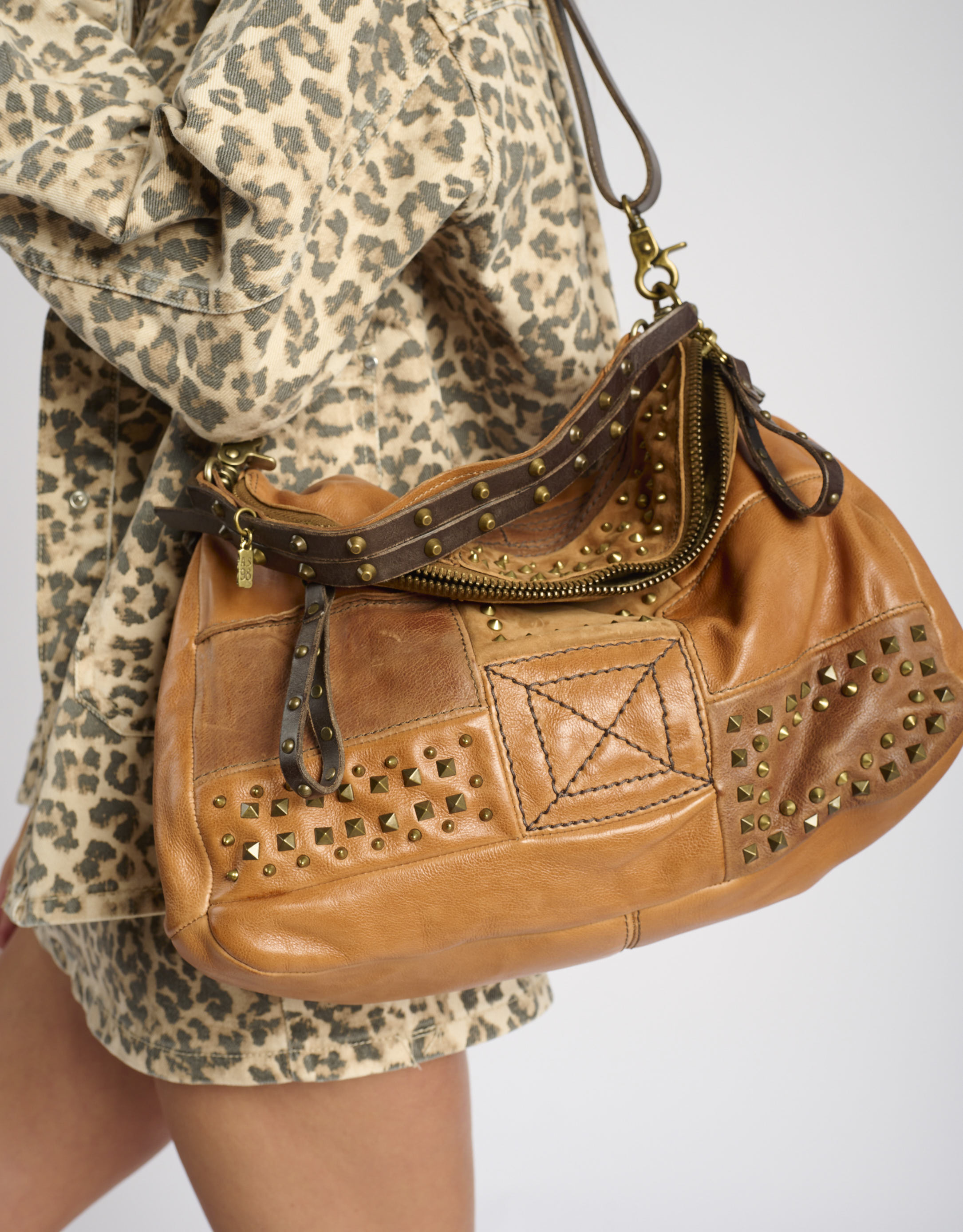 נעלי נשים - A.S. 98 - תיק צד MILANA - קאמל1