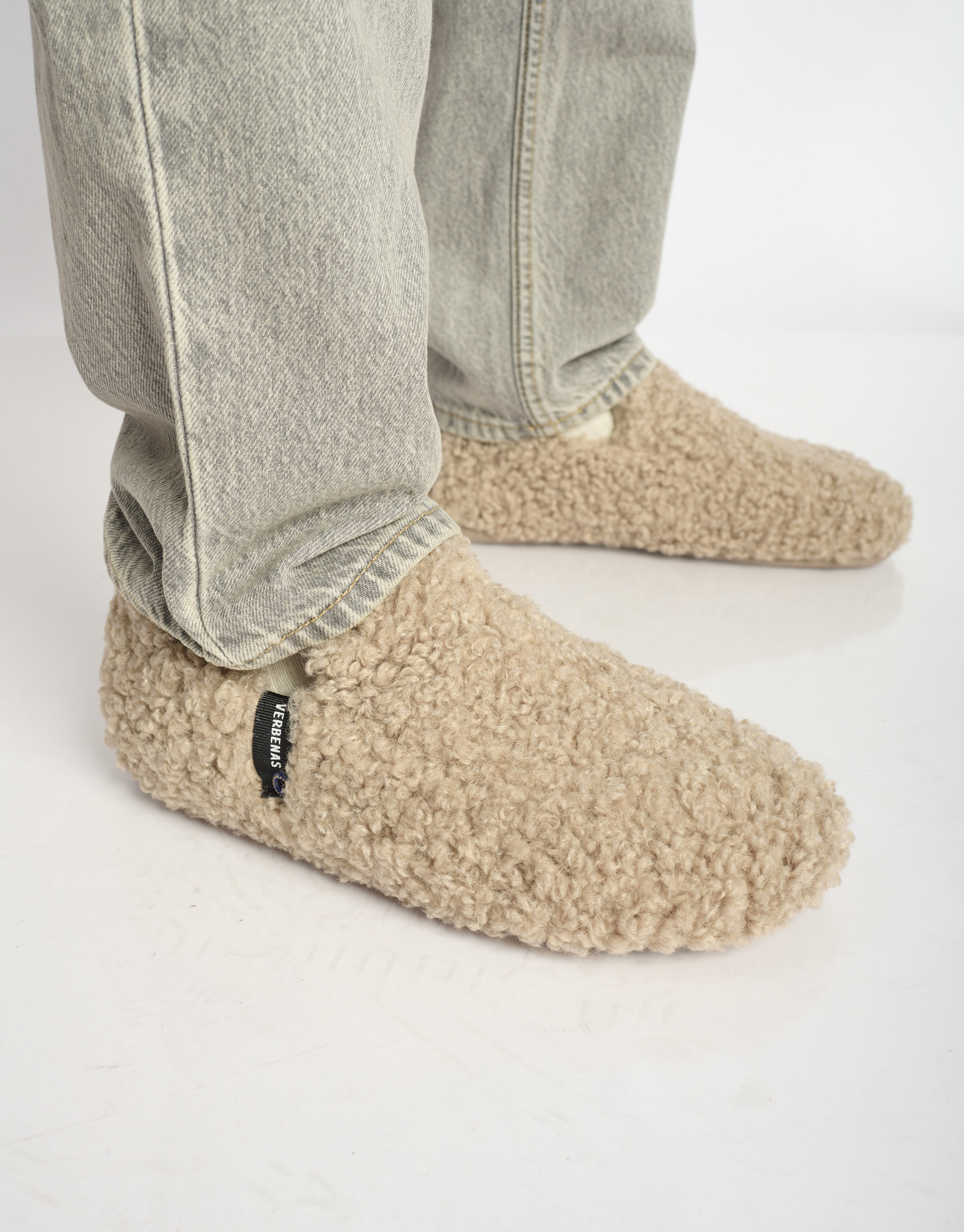 נעלי גברים - Verbenas - נעלי בית EKKO CURLY - חום בהיר4