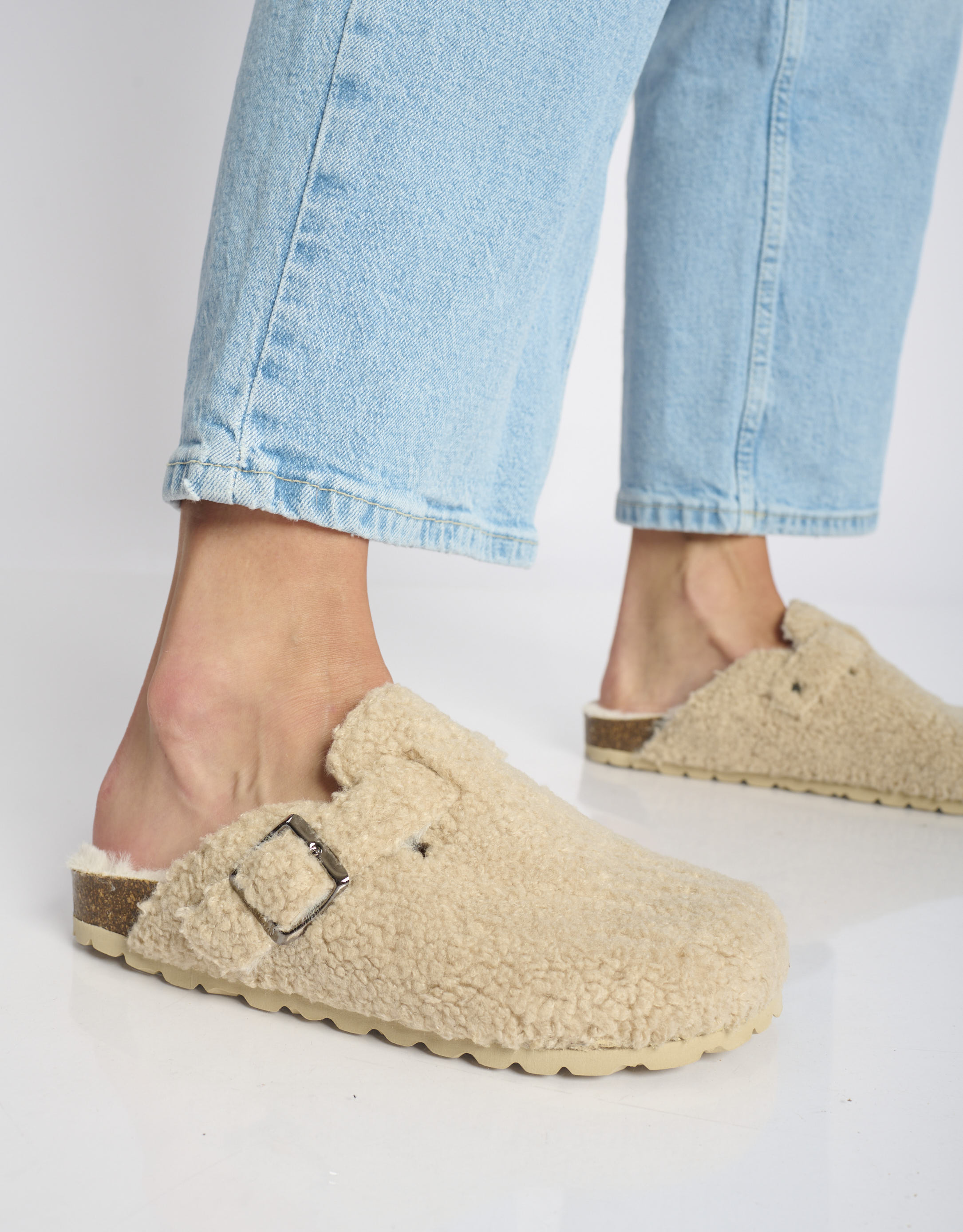 נעלי נשים - Verbenas - כפכפים ROUX NAIROBI - בז'3