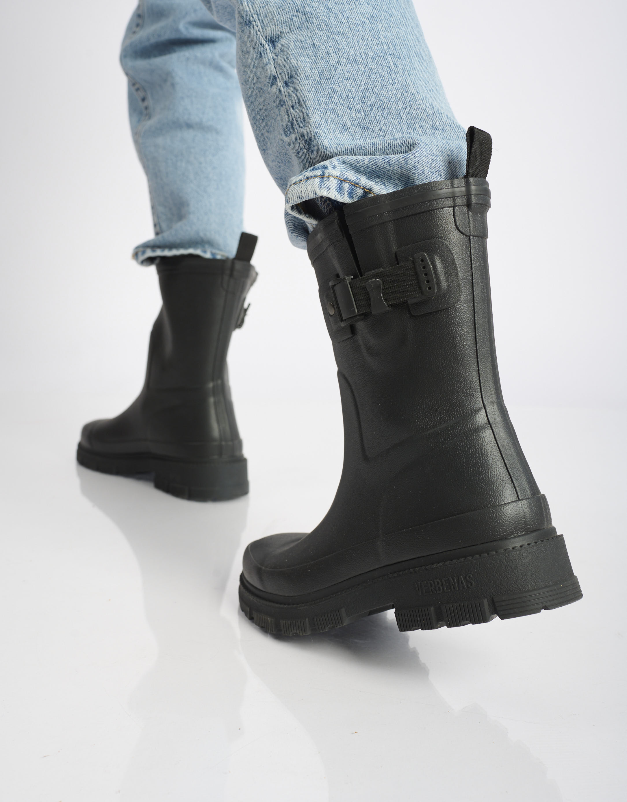 נעלי נשים - Verbenas - מגפי גומי LINA - שחור4