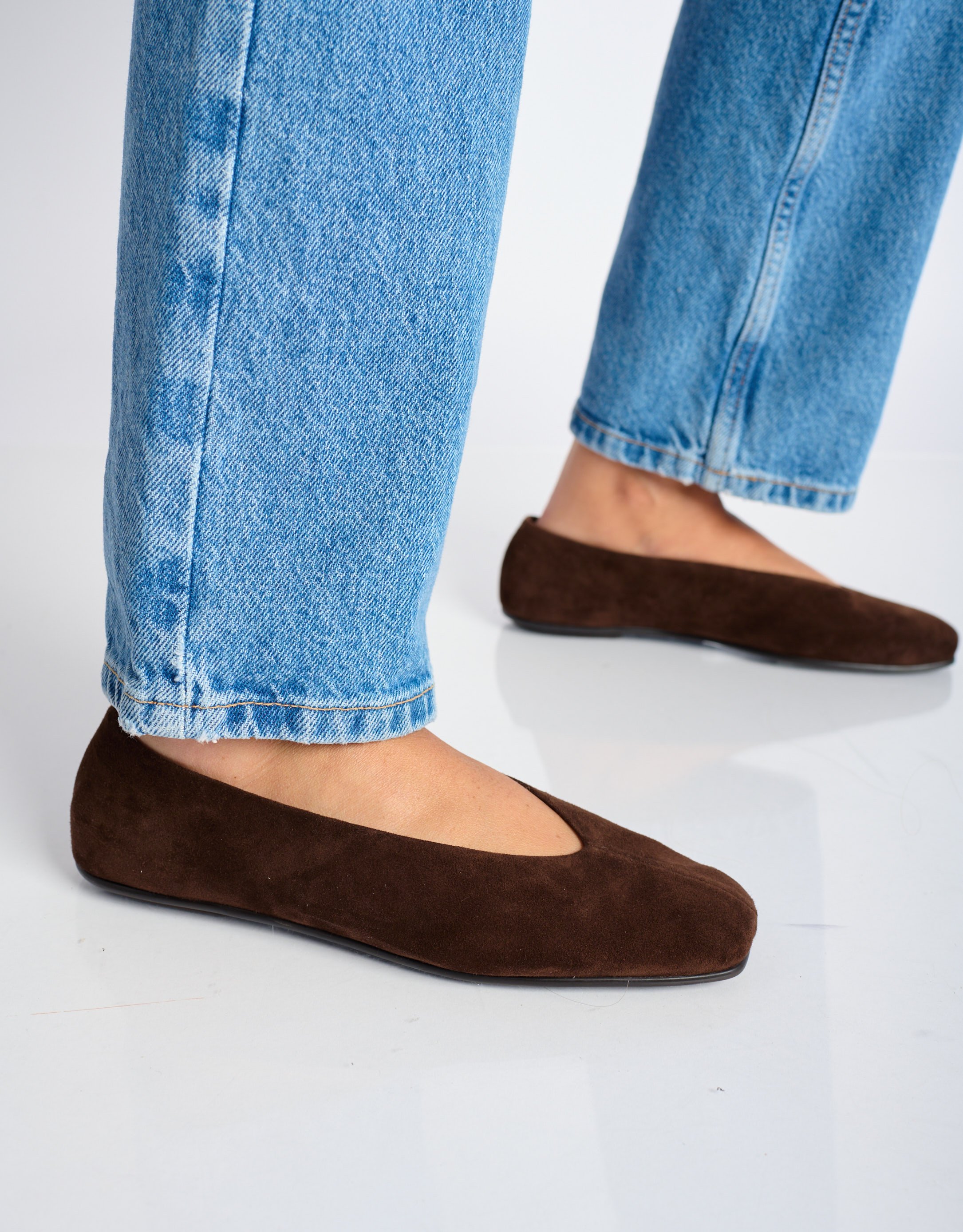 נעלי נשים - Jeffrey Campbell - נעלי סירה שטוחות FATHOM - חום1