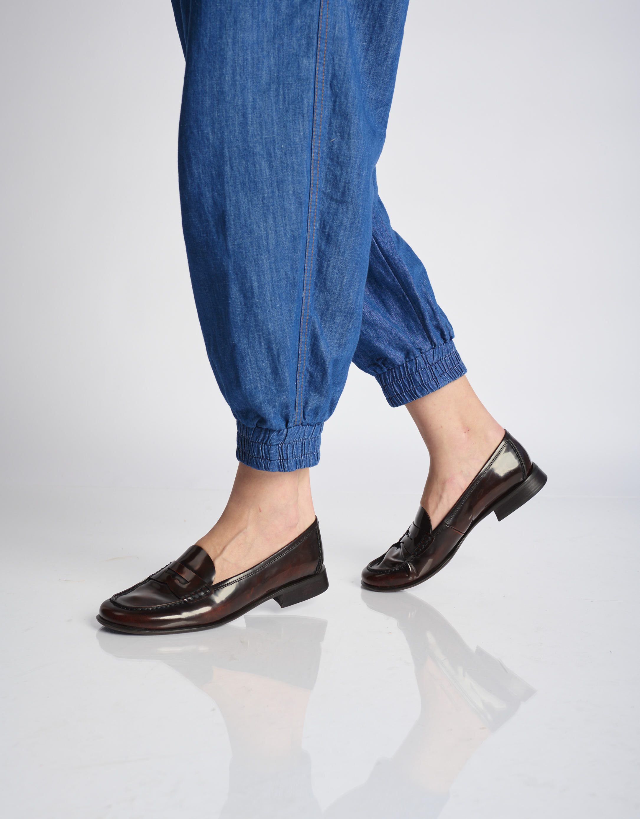 נעלי נשים - Jeffrey Campbell - מוקסינים SMARTY - חום4