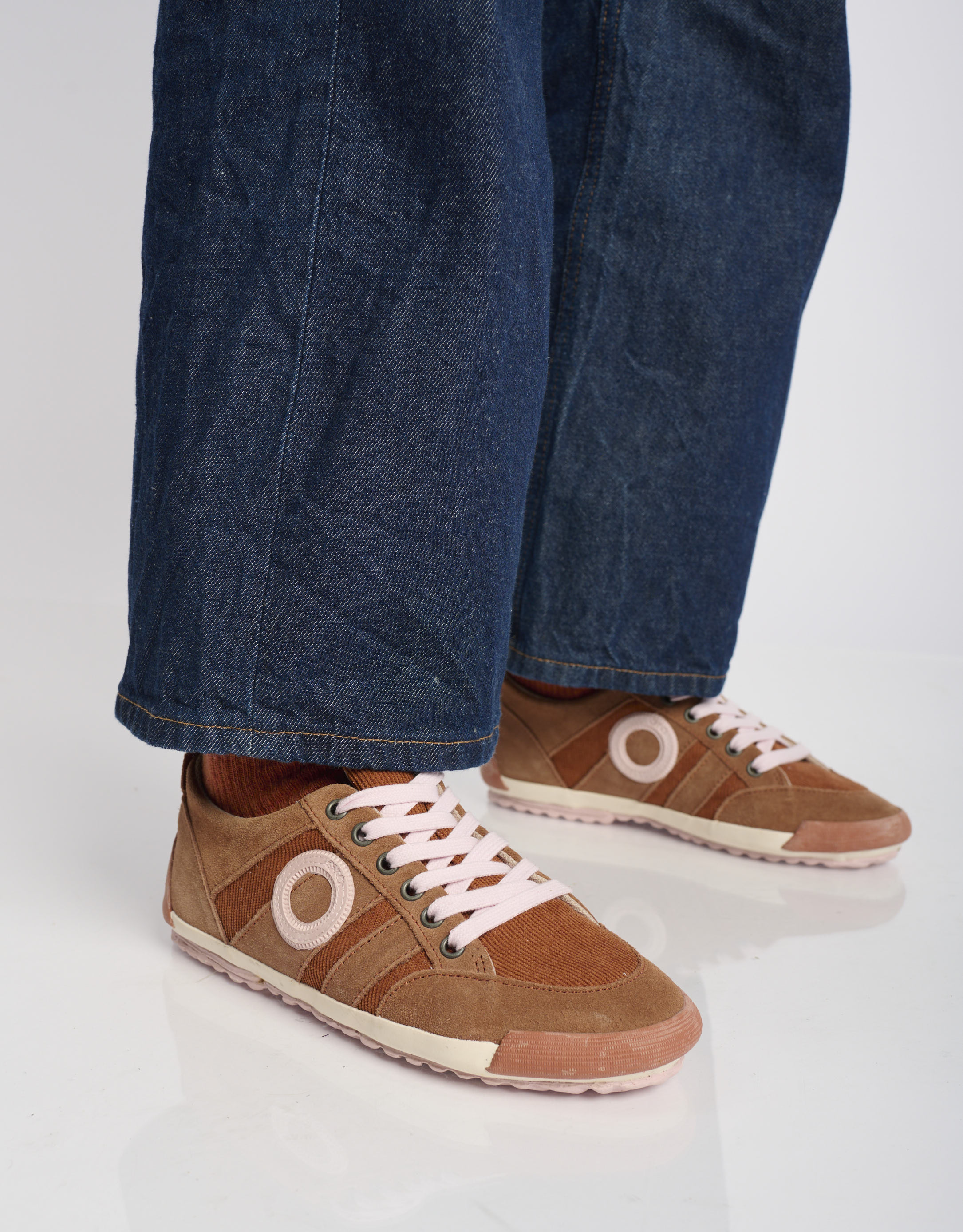 נעלי נשים - Aro - סניקרס IDO B - חמרה4