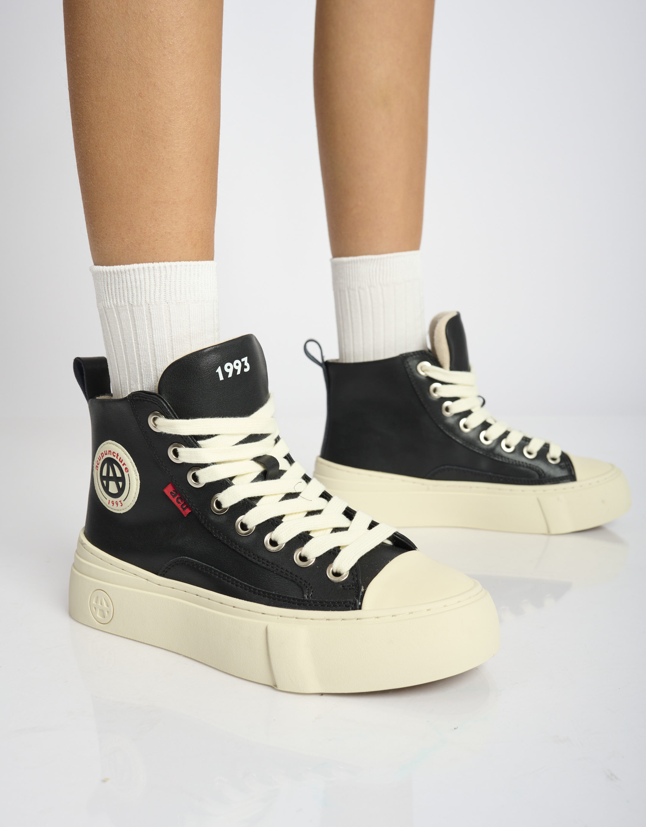 נעלי נשים - Acupuncture - סניקרס גבוהות  AFC - שחור3