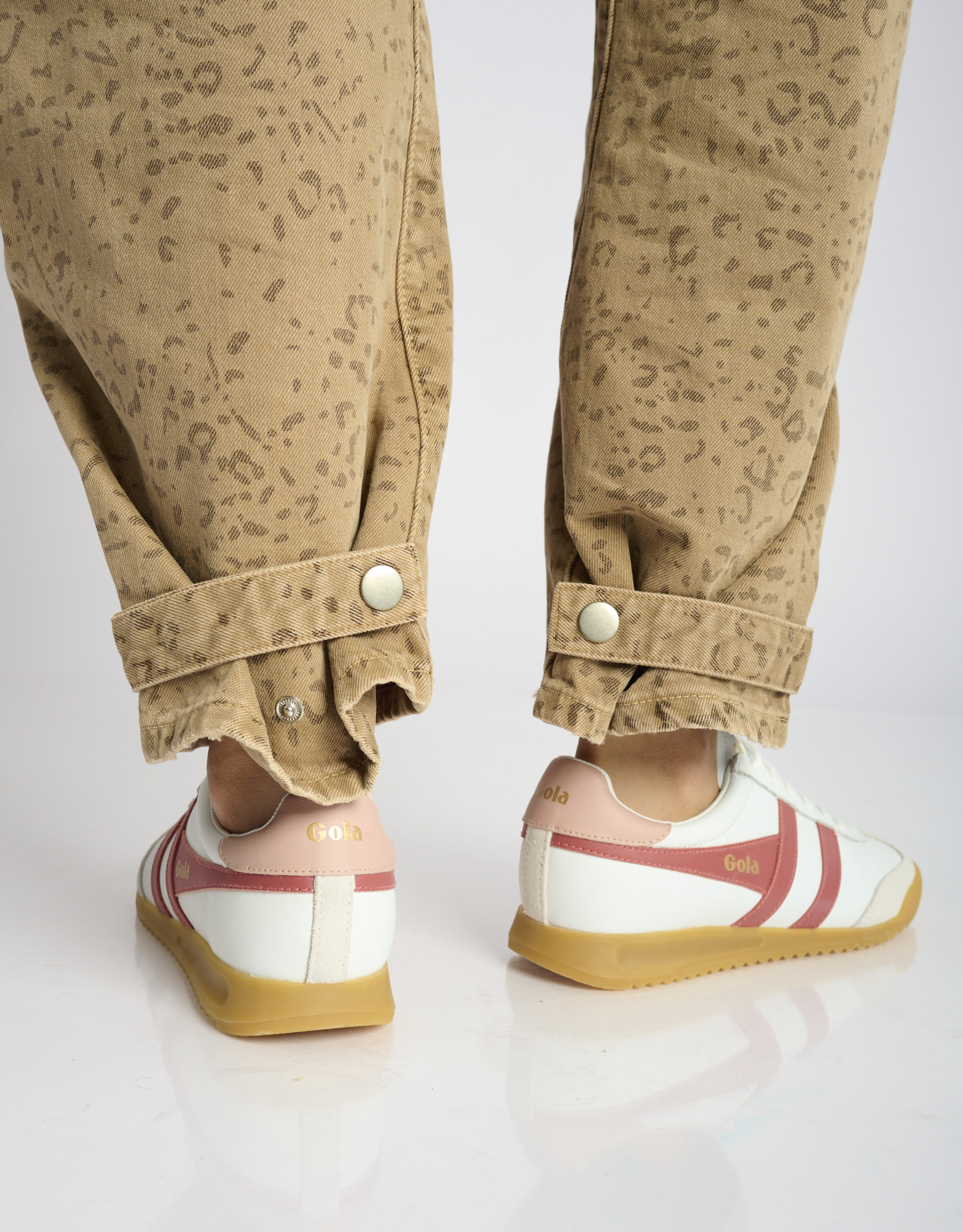 נעלי נשים - Gola - סניקרס עור TORPEDO - לבן   ורוד4