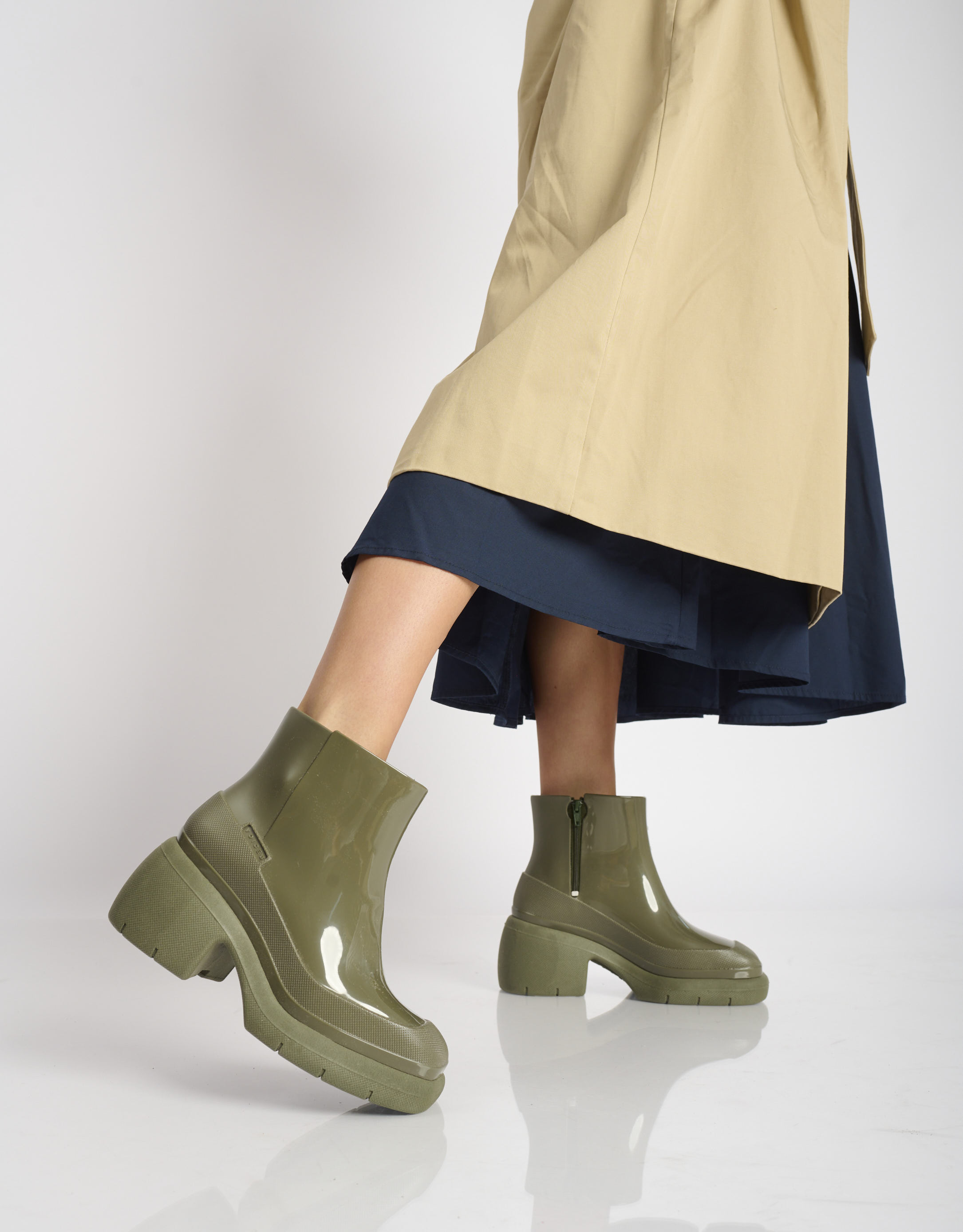 נעלי נשים -  - מגפוני גומי STROKE - חאקי1