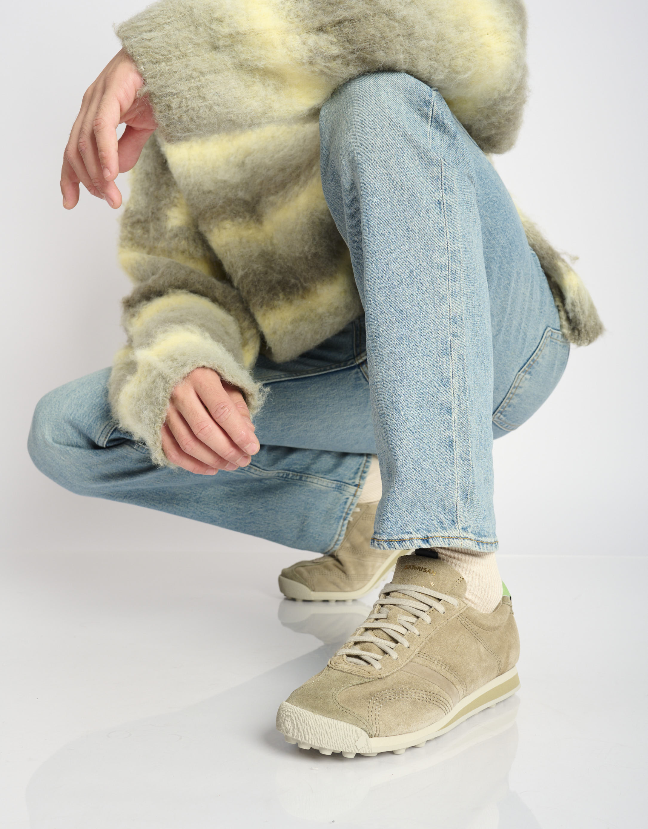 נעלי גברים - Satorisan - סניקרס זמש STARDUST - אפור חום2