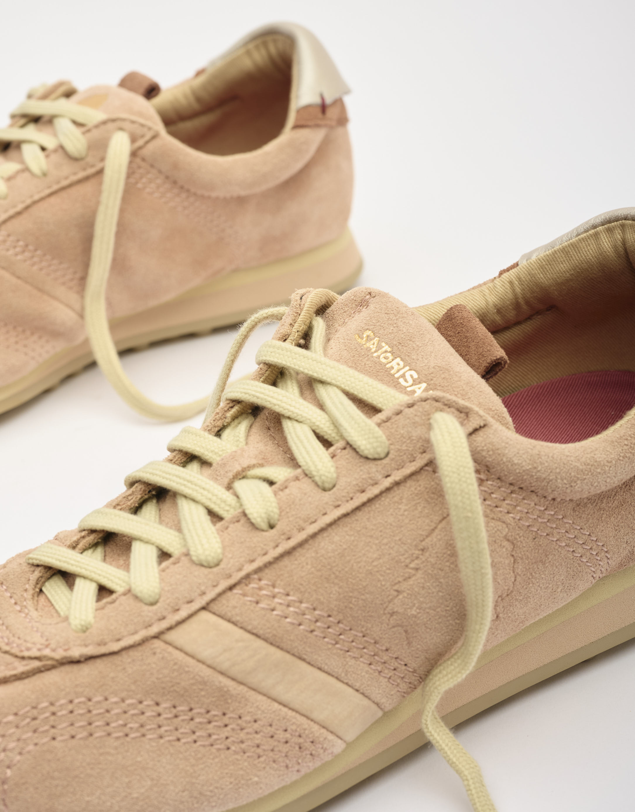 נעלי נשים - Satorisan - סניקרס זמש STARDUST - ורוד1