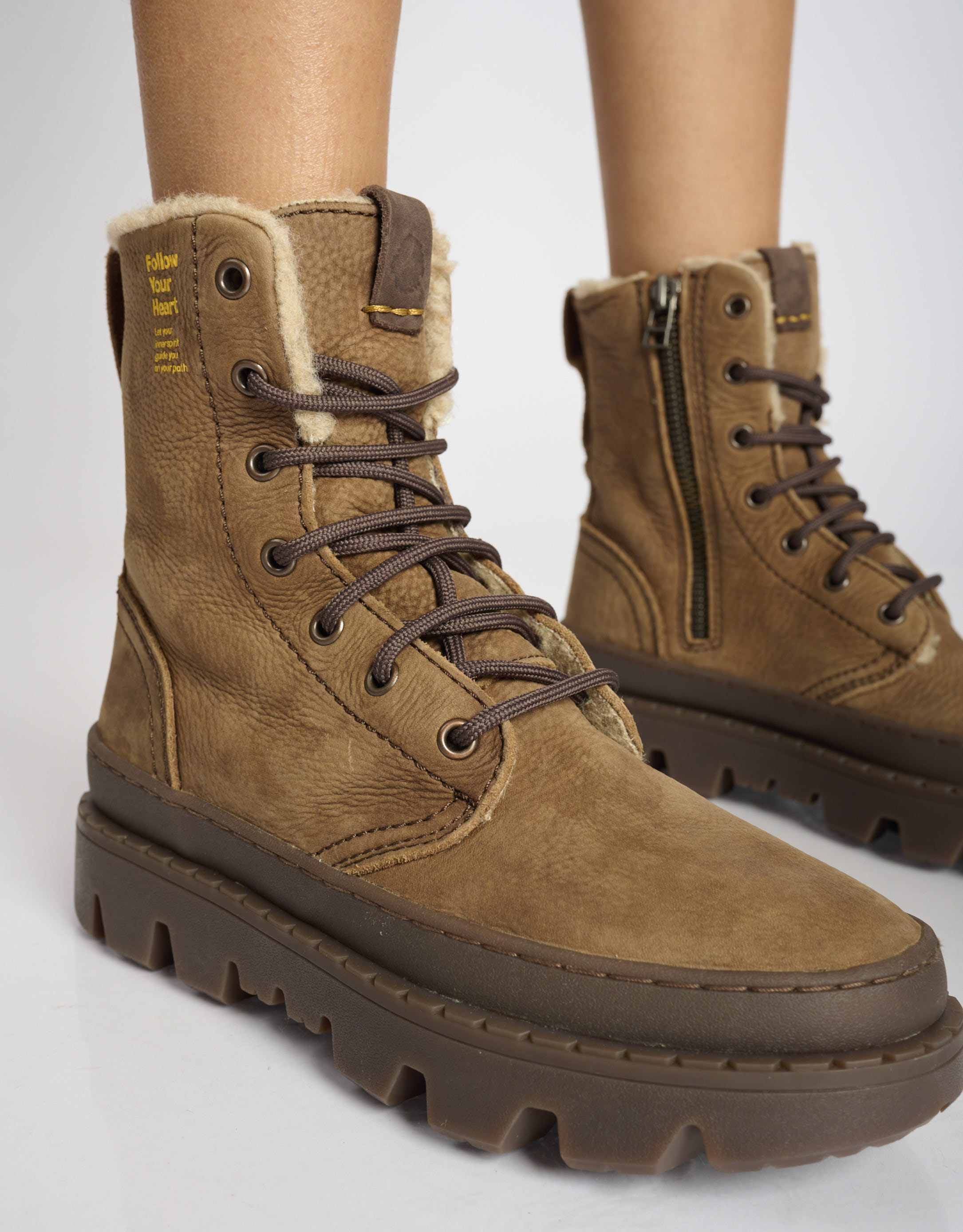 נעלי נשים - Satorisan - מגפנים עם שרוכים UNALOME - חום3