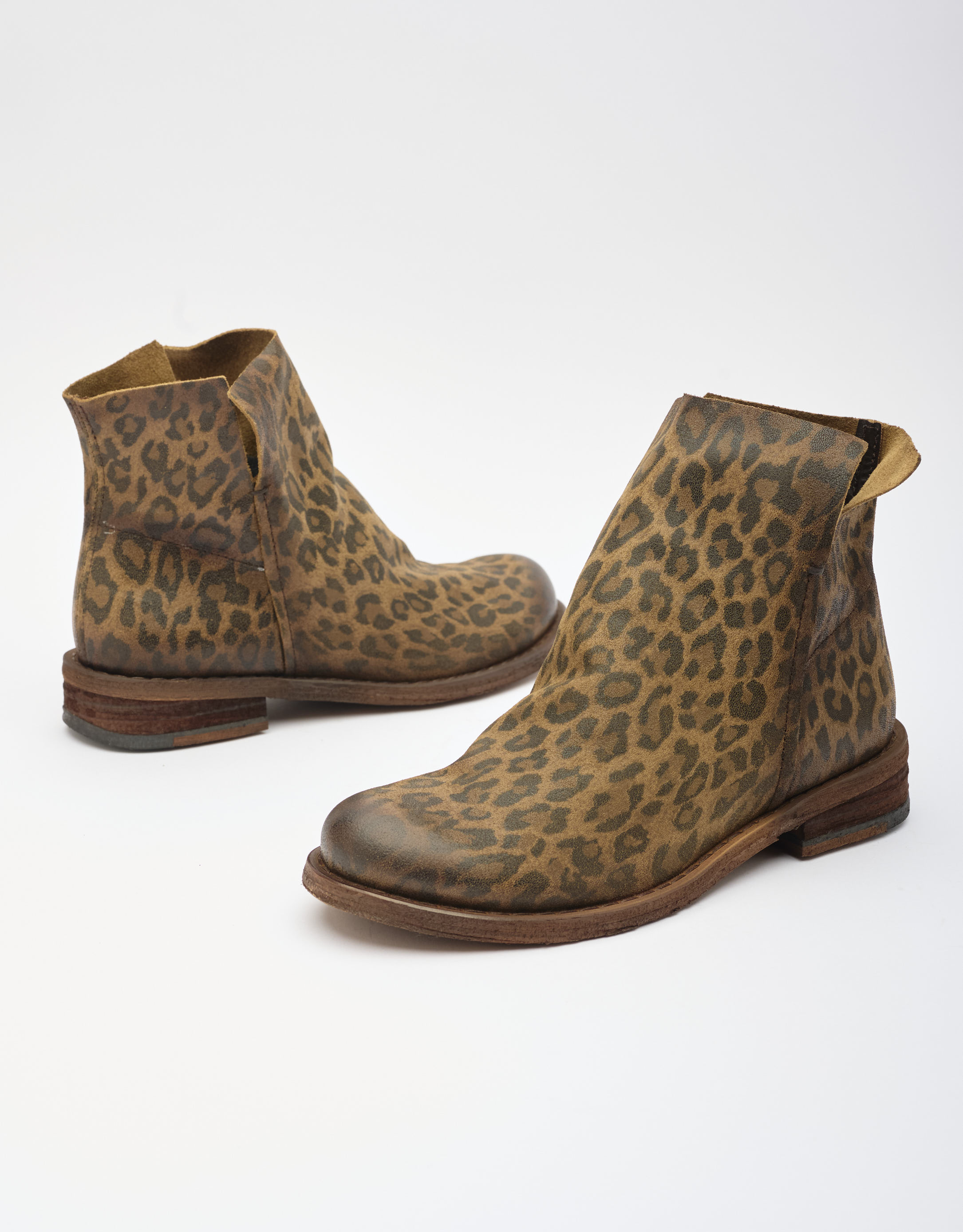 נעלי נשים -  - מגפונים מנומרים GREDO - חום מנומר2