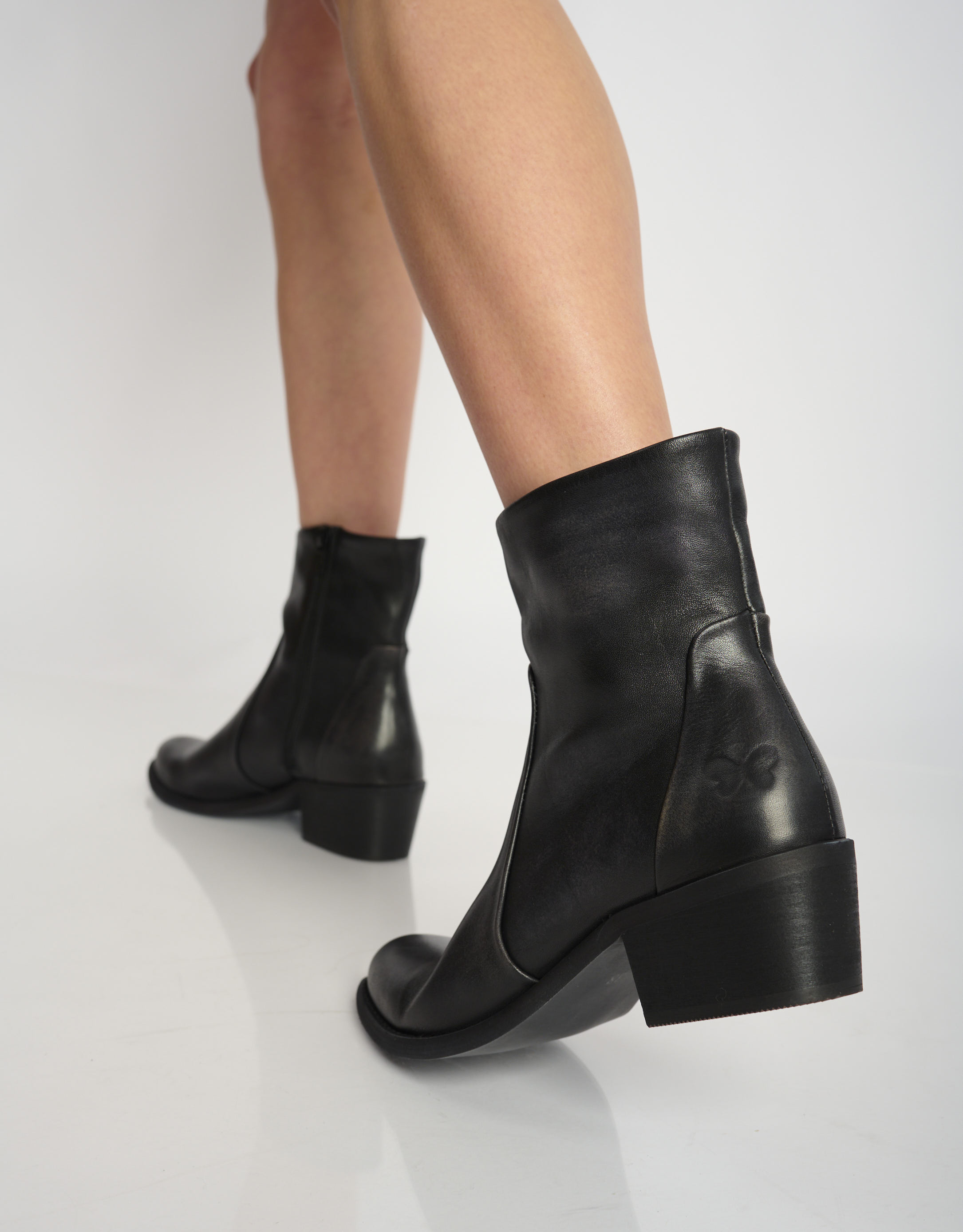 נעלי נשים -  - מגפוני עור RUBI - שחור מיוחד4