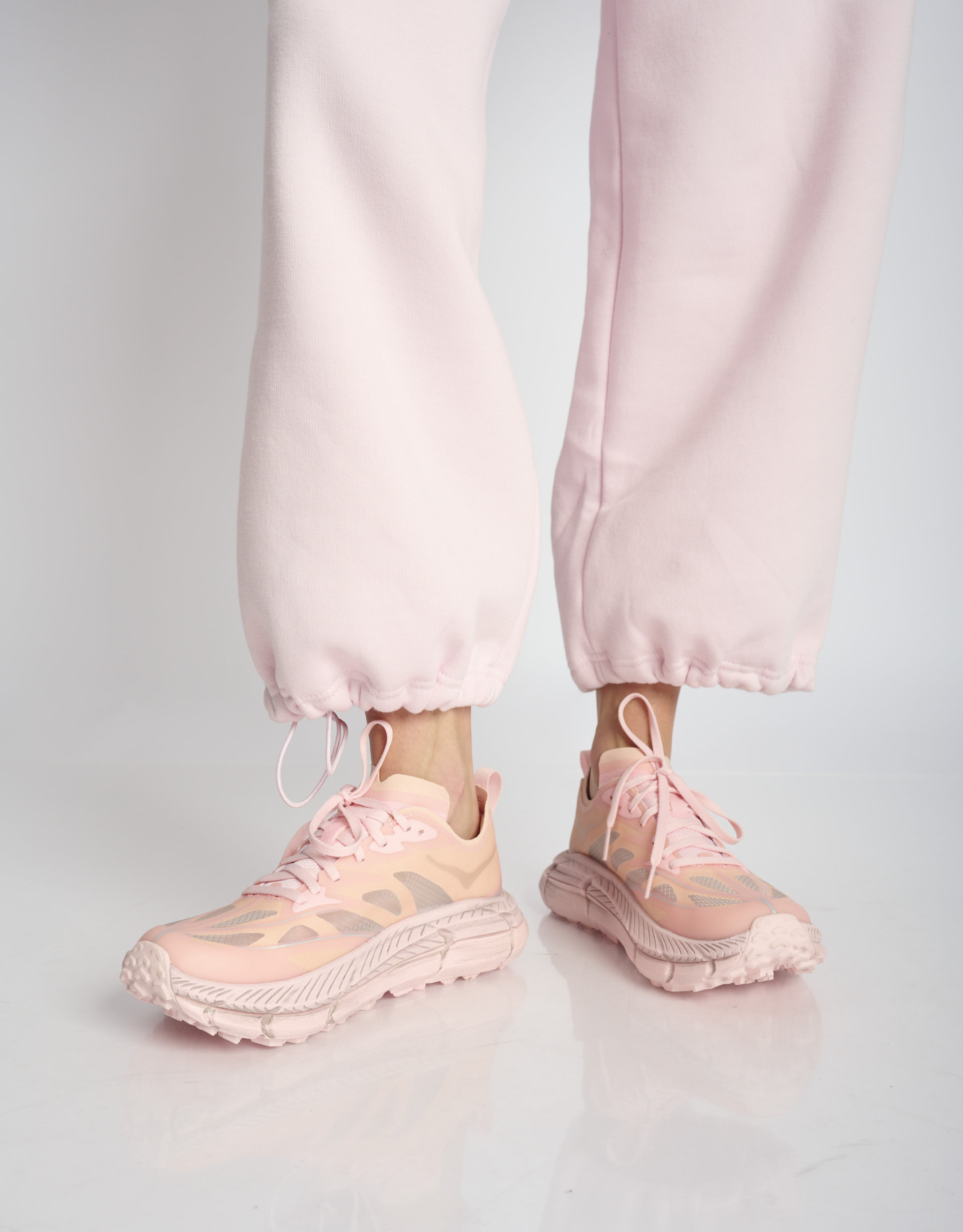 נעלי נשים -  - סניקרס MAFATE SPEED LITE - ורוד4