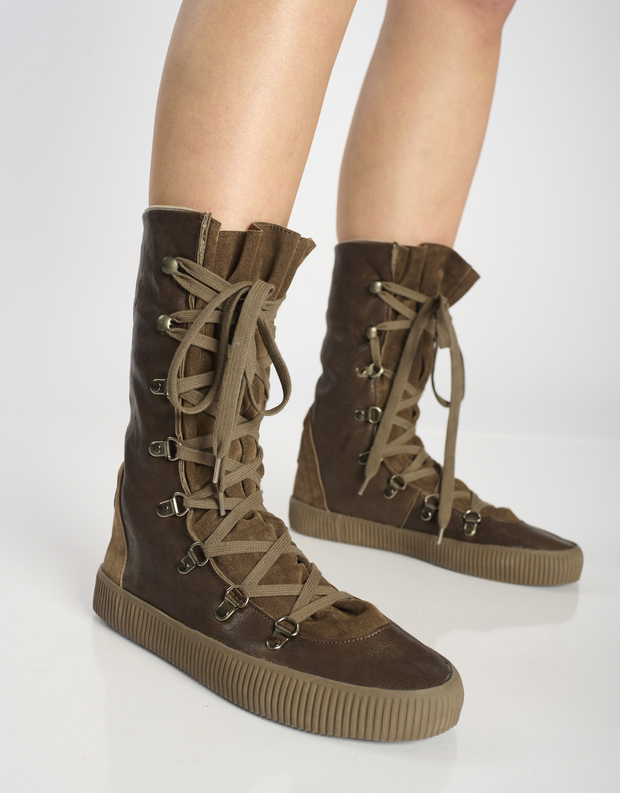 נעלי נשים - Aro - מגפיים עם שרוכים NOELLE - חום כהה2