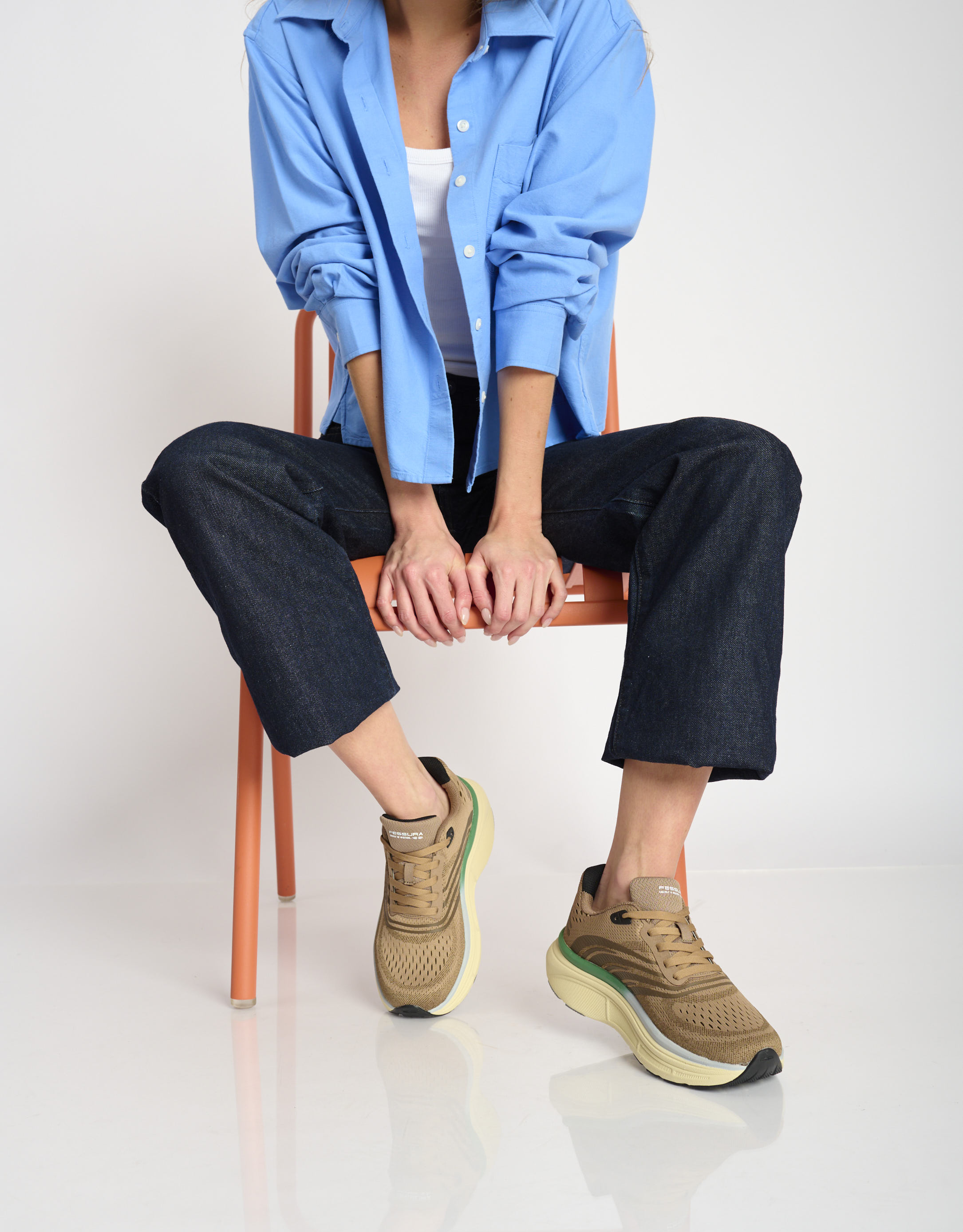 נעלי נשים - Fessura - סניקרס SPEED - חום בהיר1