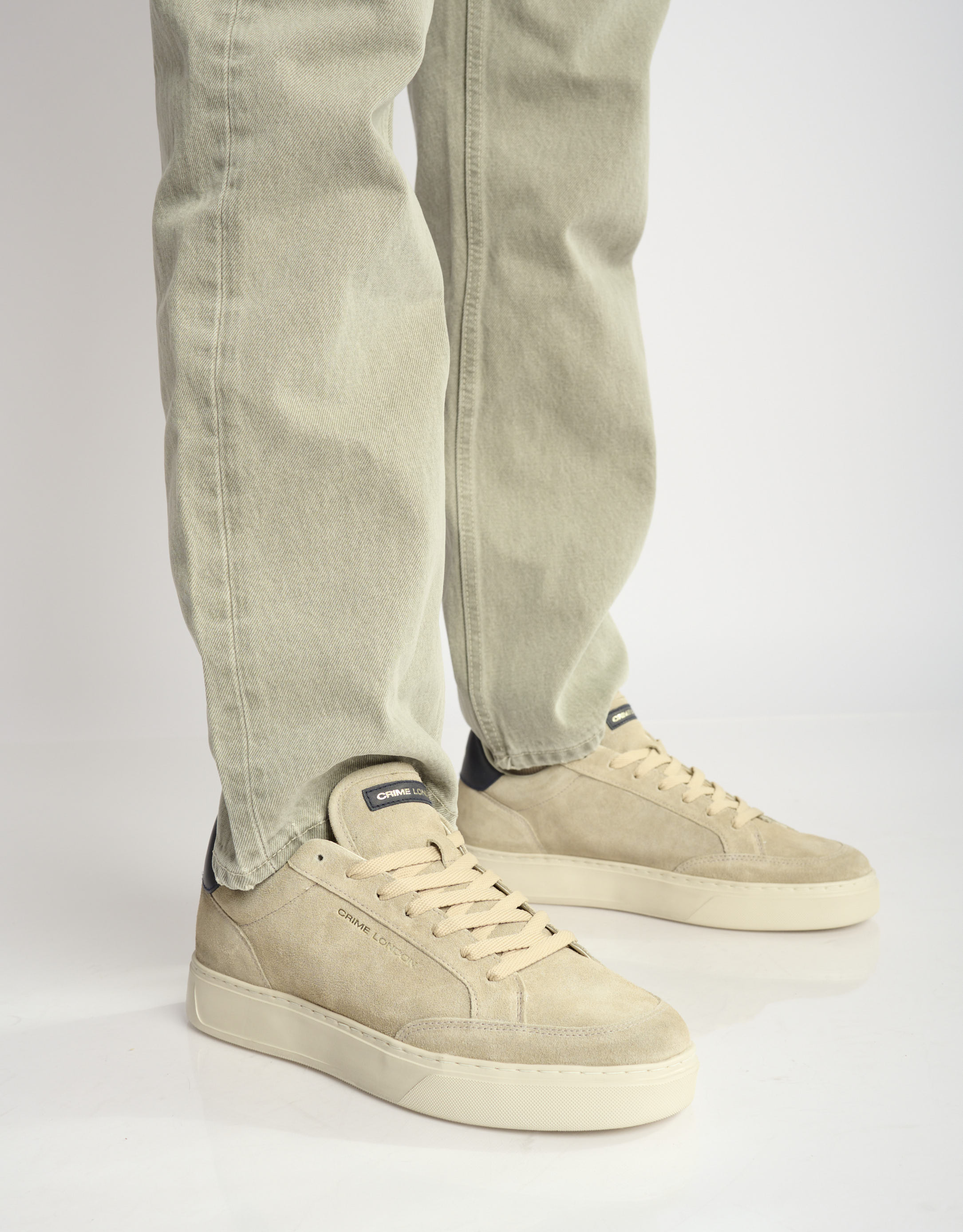 נעלי גברים - Crime London - סניקרס זמש BOB - בז'1