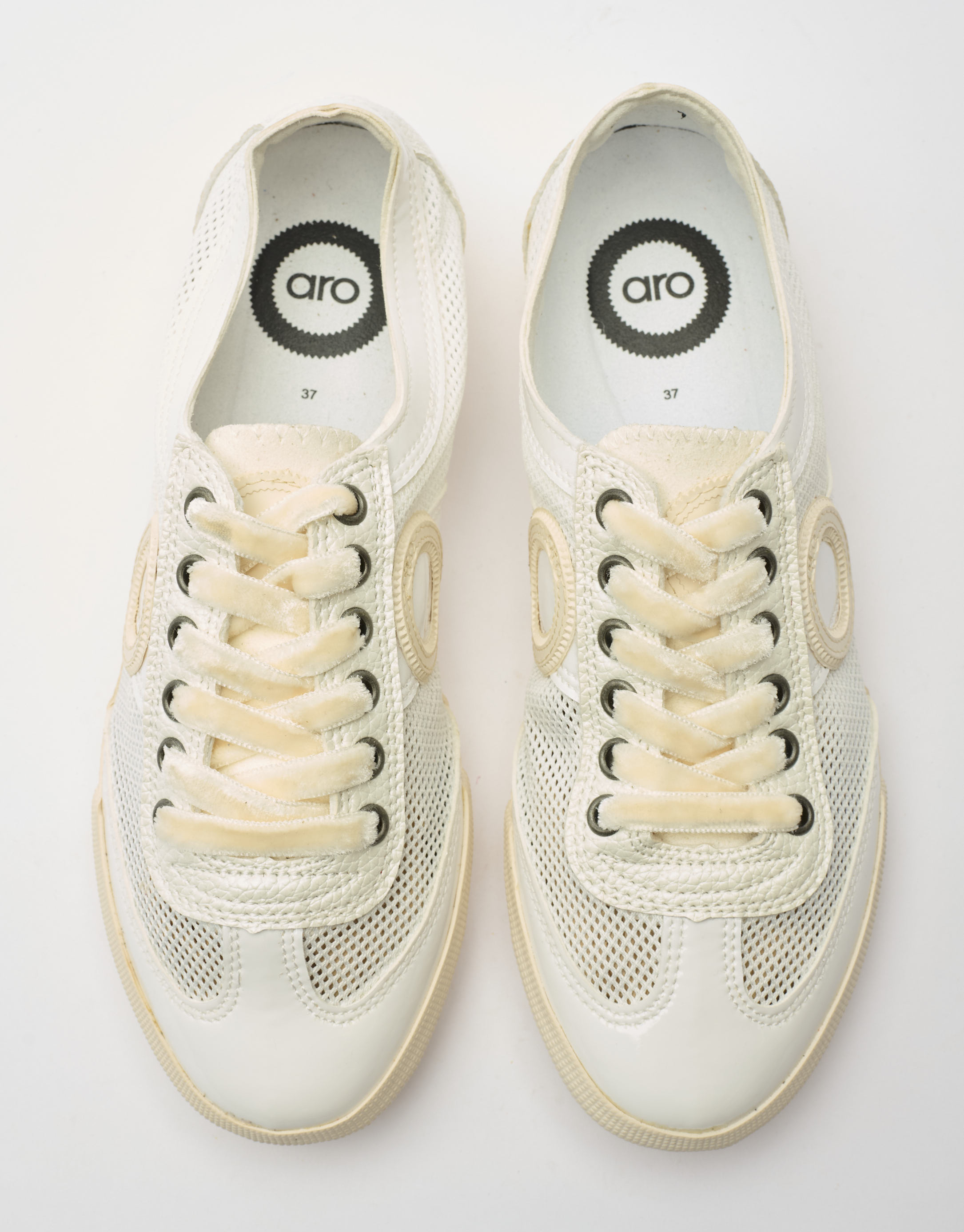 נעלי נשים - Aro - סניקרס לק  JOANETA - לבן2